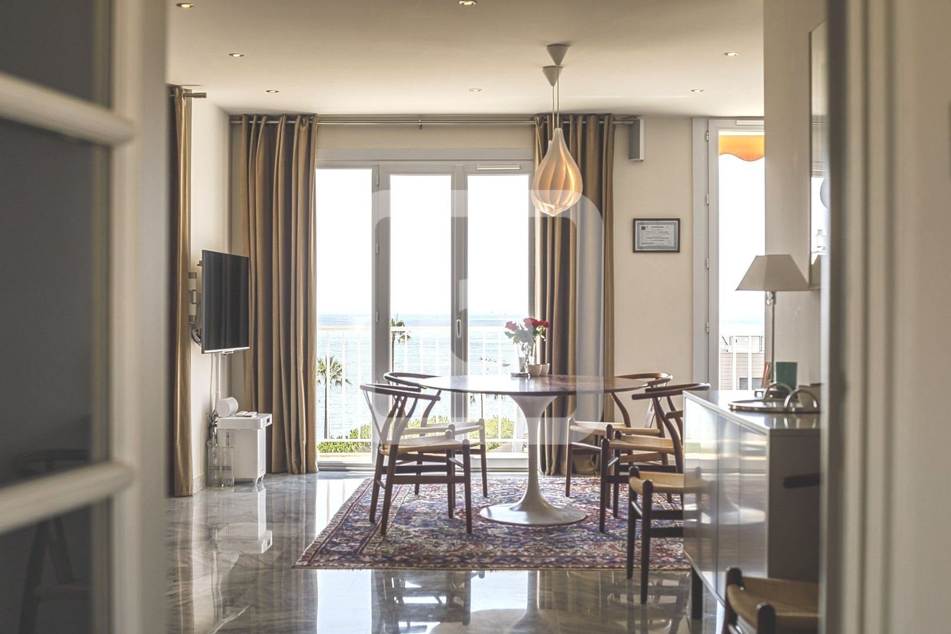 Condominium in Antibes, Provence-Alpes-Côte d'Azur 10845313