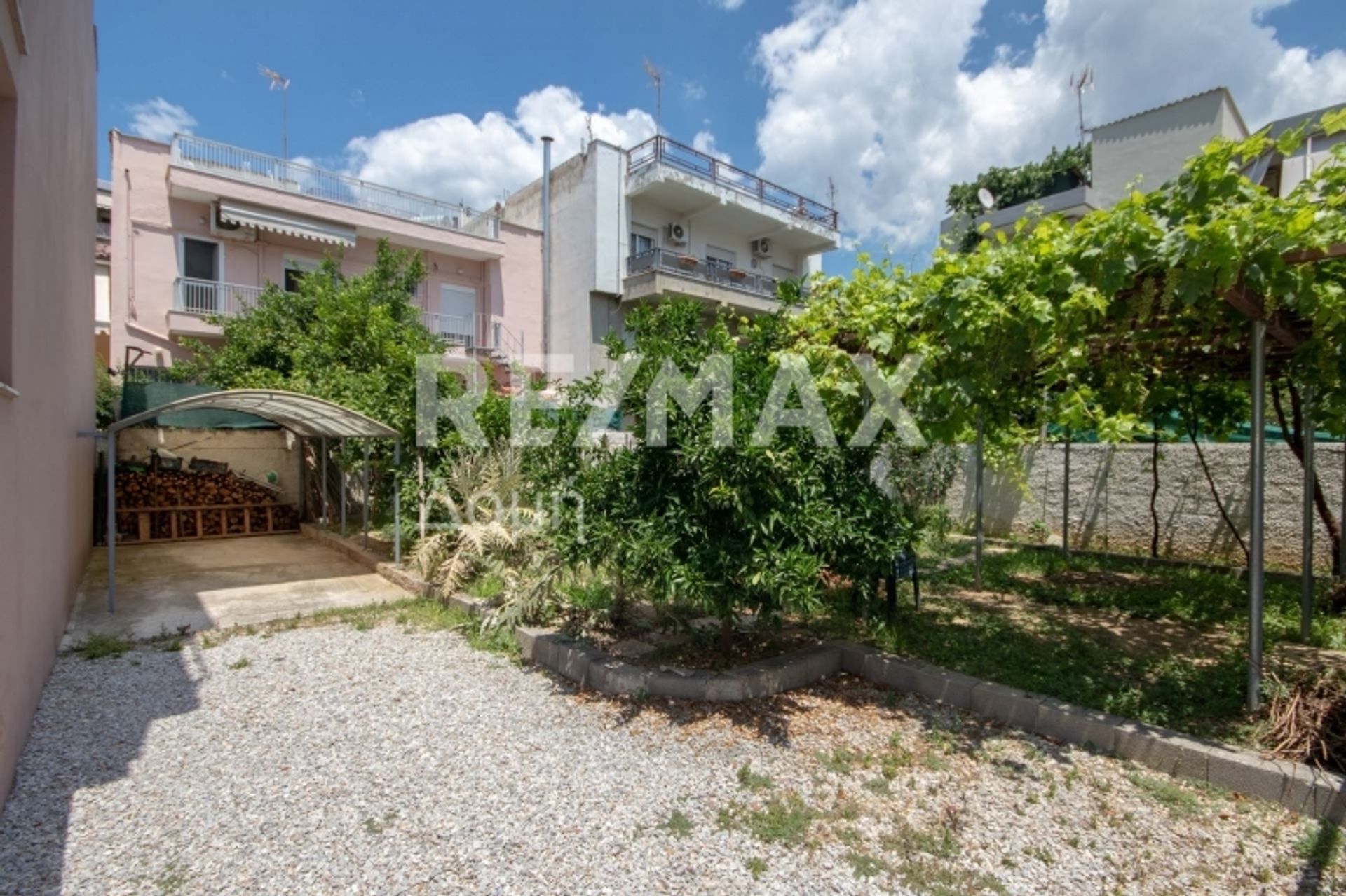 Land in Volos,  10845774