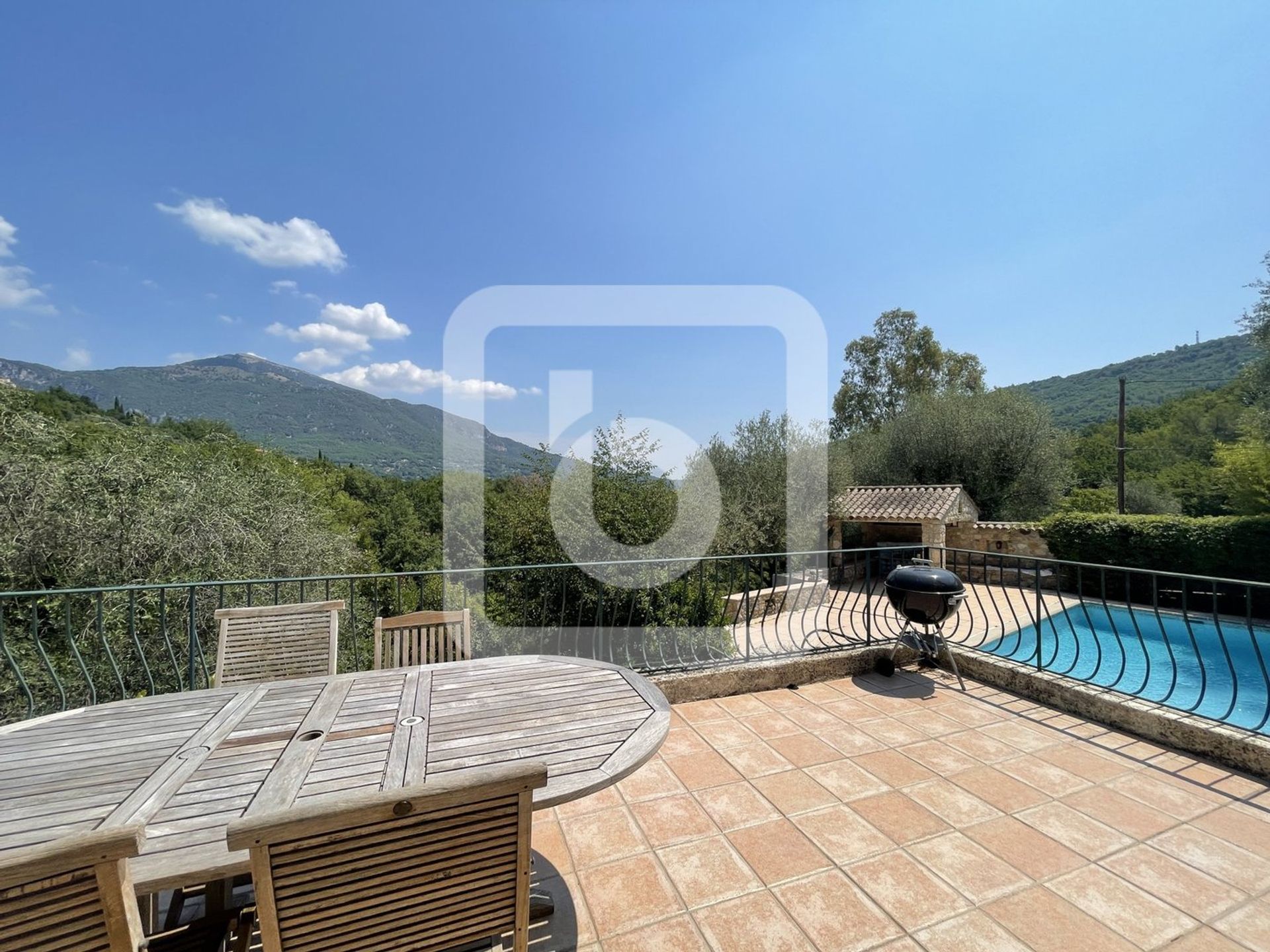 Huis in Le Bar-sur-Loup, Provence-Alpes-Côte d'Azur 10845894