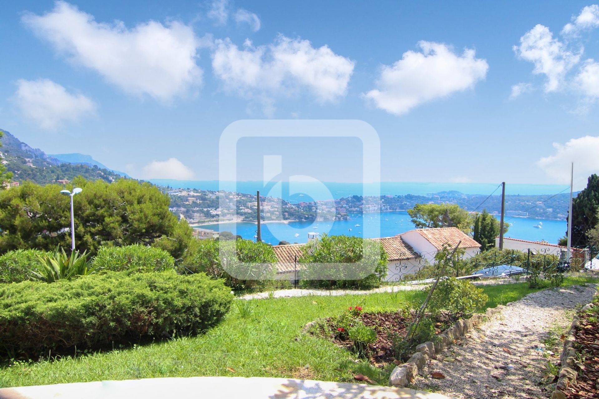 Condominio nel Villefranche-sur-Mer, Provenza-Alpi-Costa Azzurra 10845917