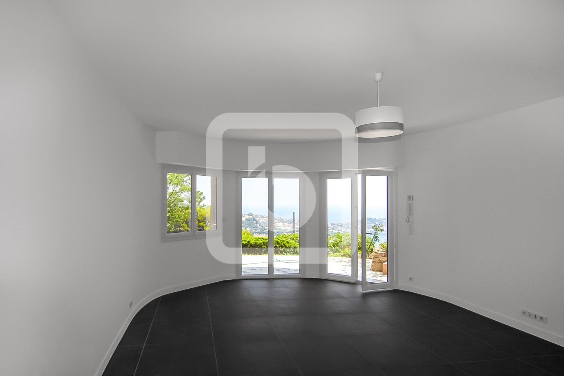 Condominio nel Villefranche-sur-Mer, Provence-Alpes-Côte d'Azur 10845917