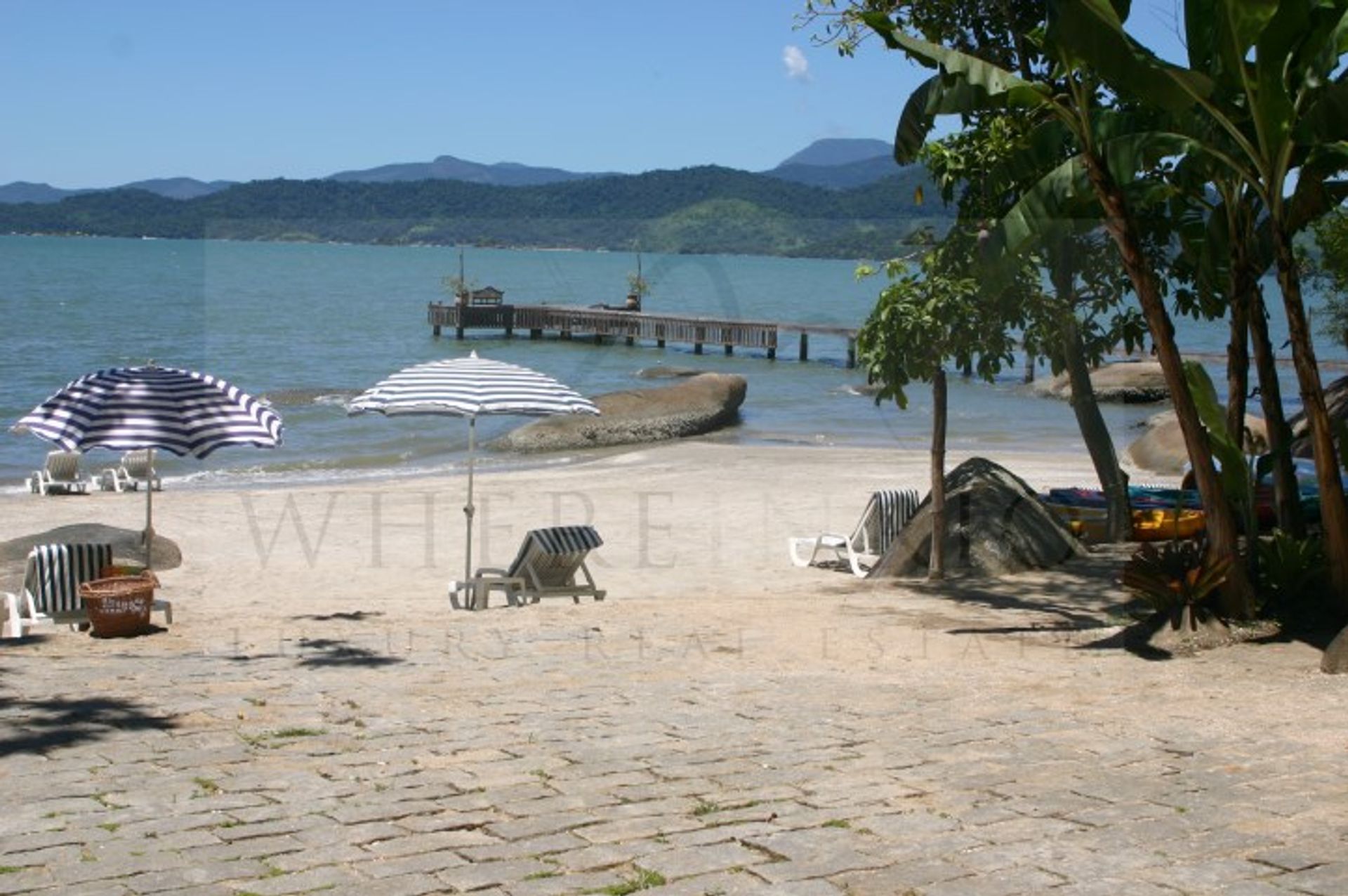 Detailhandel i Paraty, Rio de Janeiro 10846588