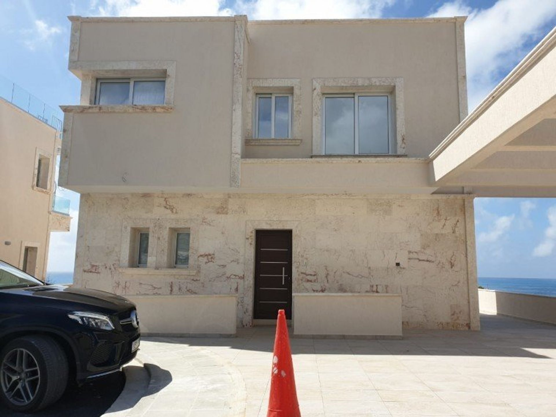 Haus im Kissonerga, Pafos 10846660