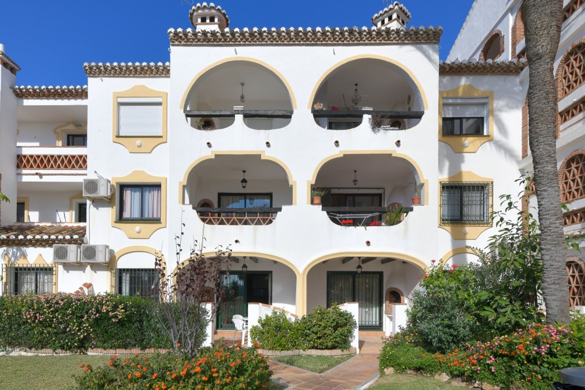 Condominio nel Sitio de Calahonda, Andalusia 10847717