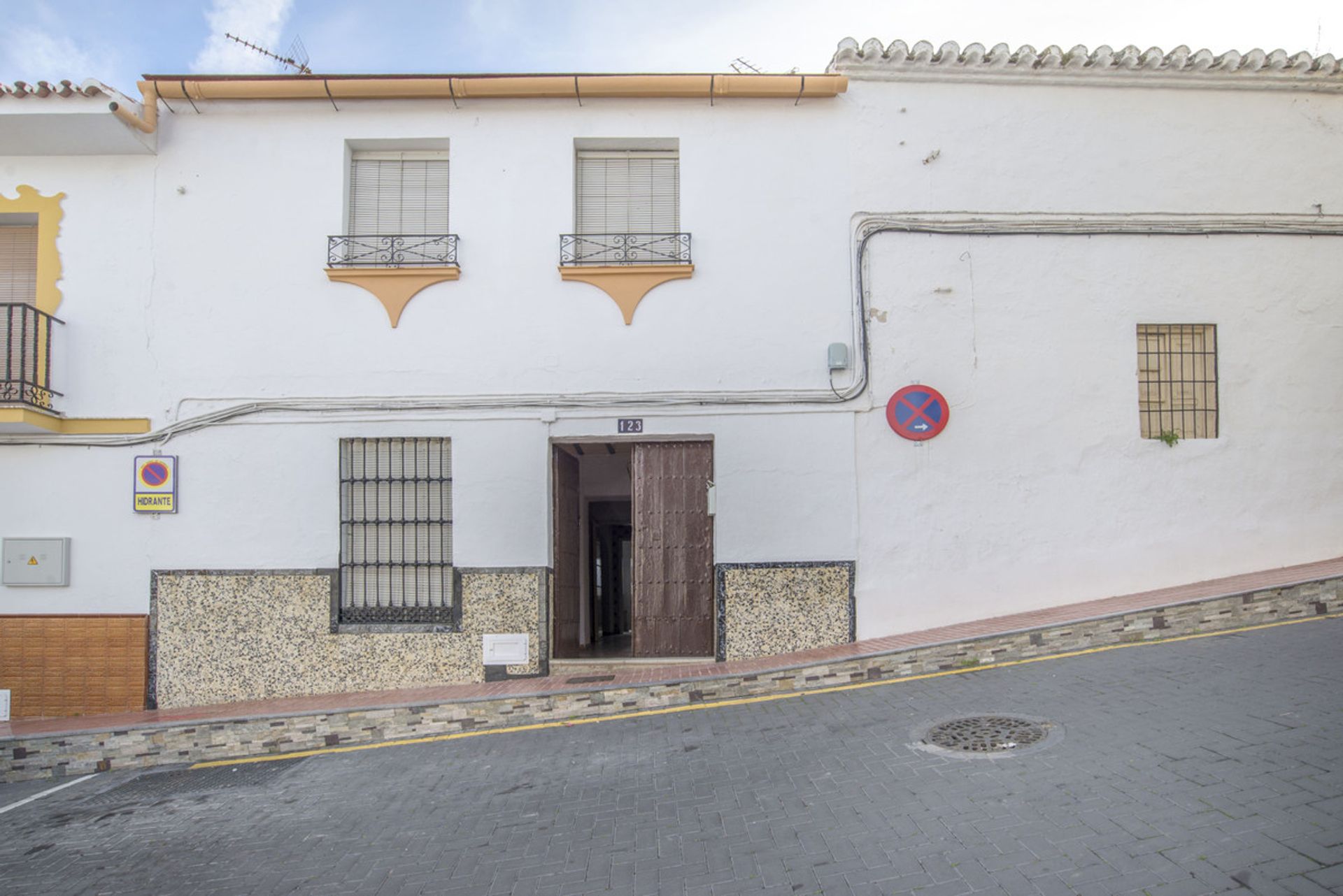 House in Alhaurin el Grande, Andalusia 10847860