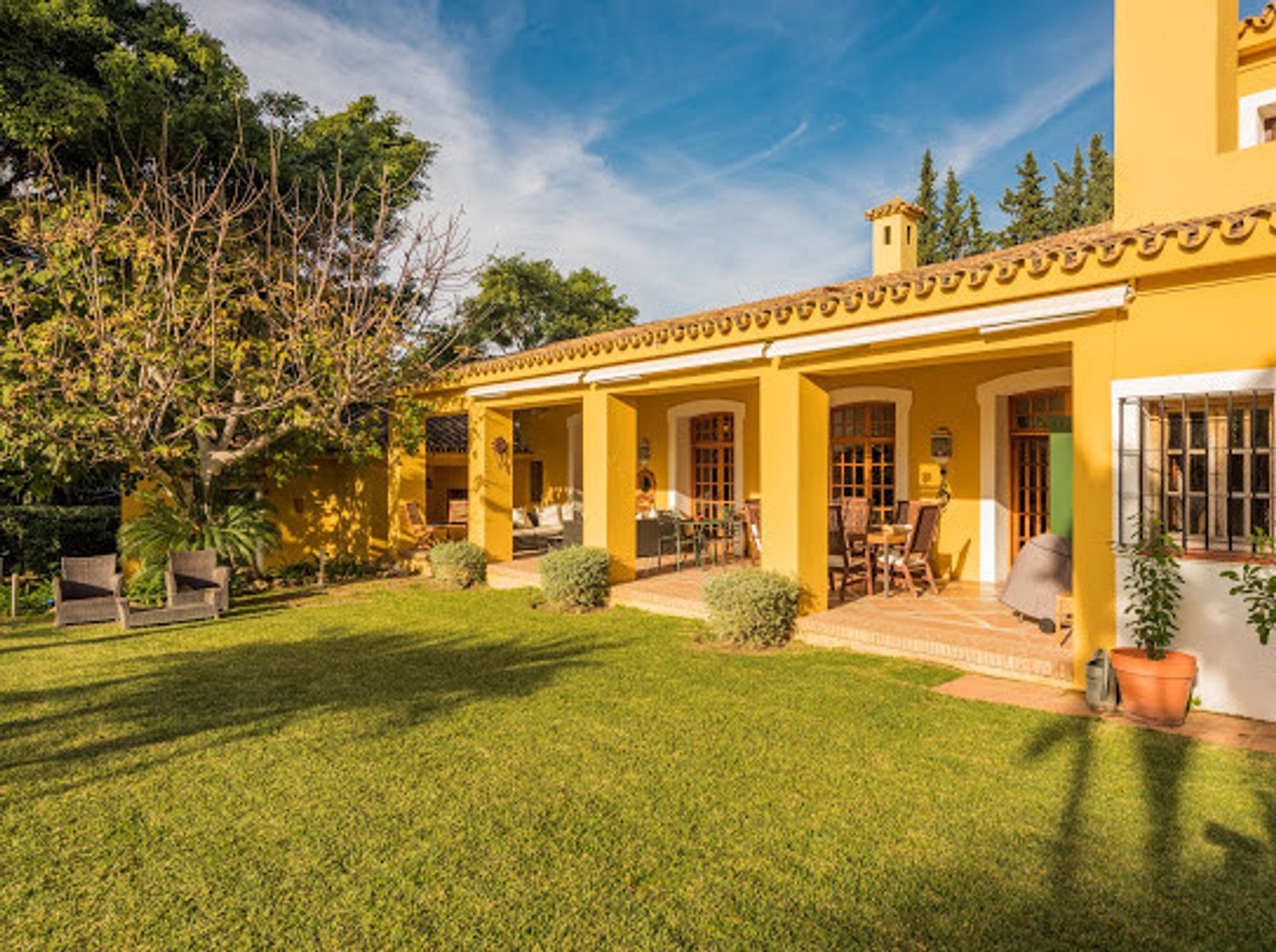 loger dans San Pedro de Alcántara, Andalousie 10848212