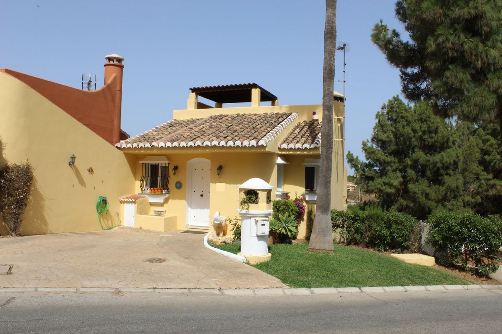 rumah dalam Fuengirola, Andalusia 10848315