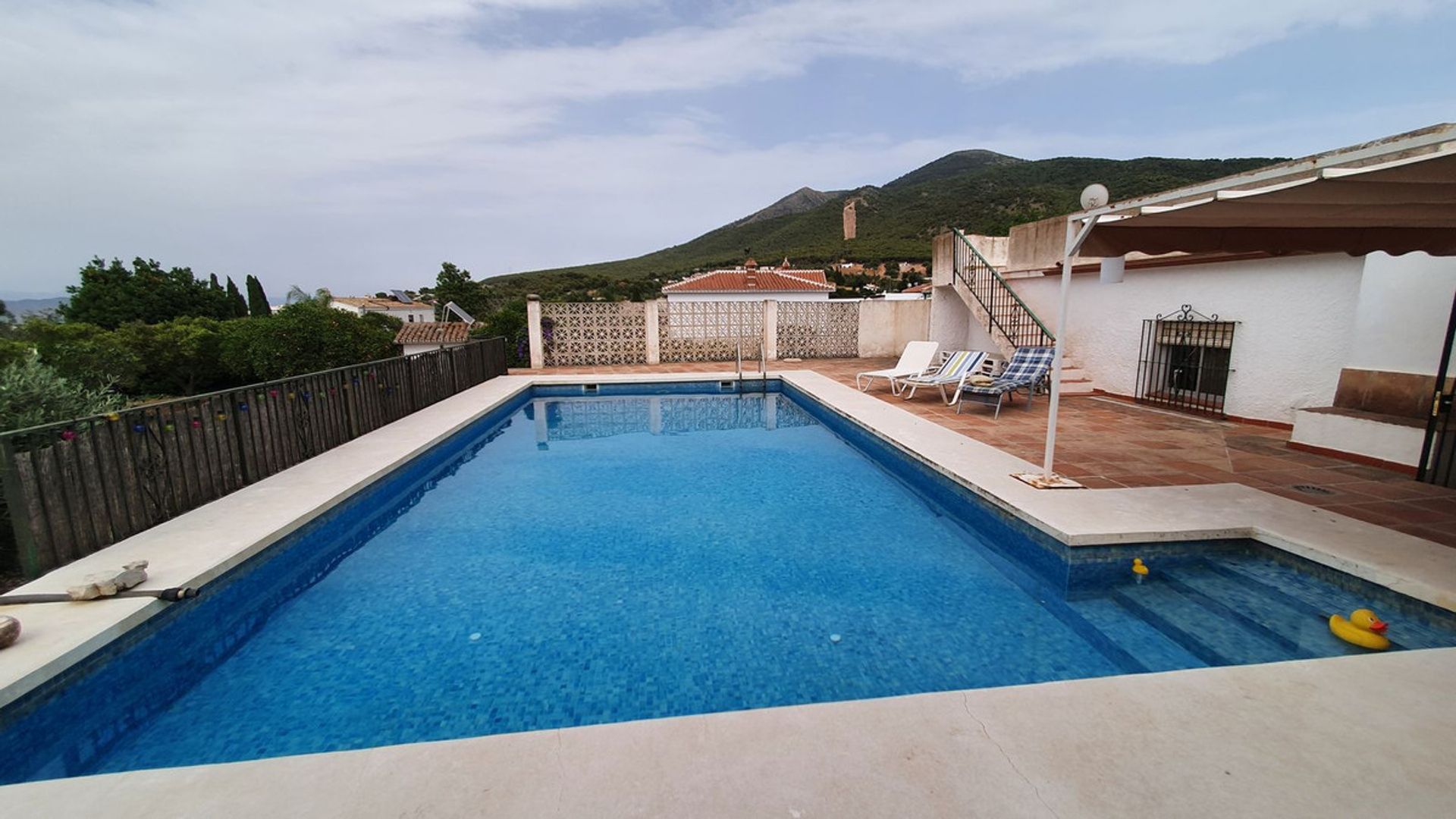 House in Alhaurín el Grande, Andalusia 10849122