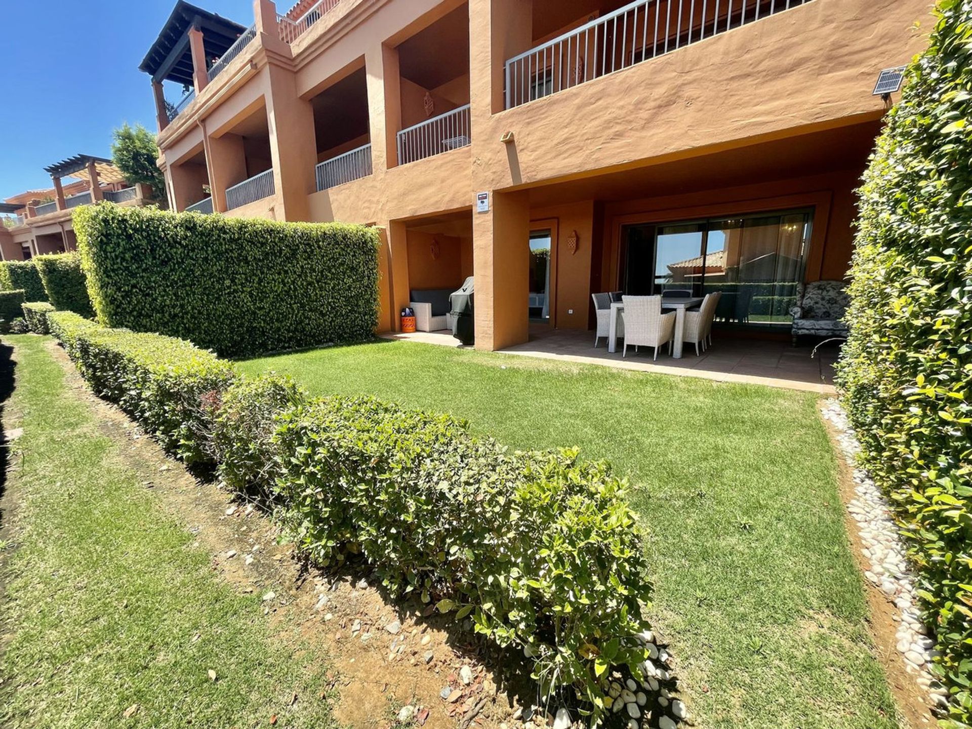 Condominium in La Atalaya, Andalucía 10849219