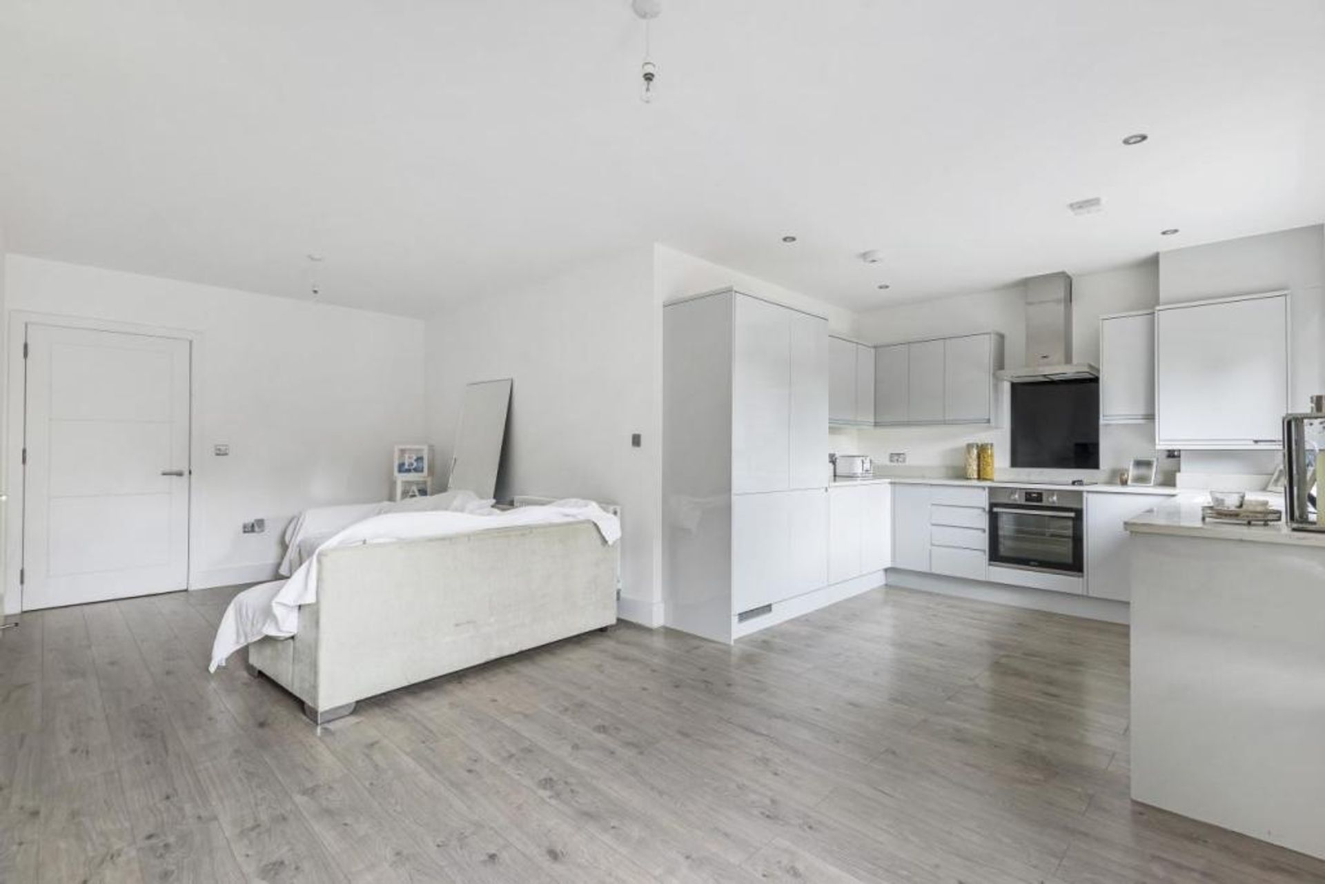 Condominium in Elmers End, Bromley 10849802