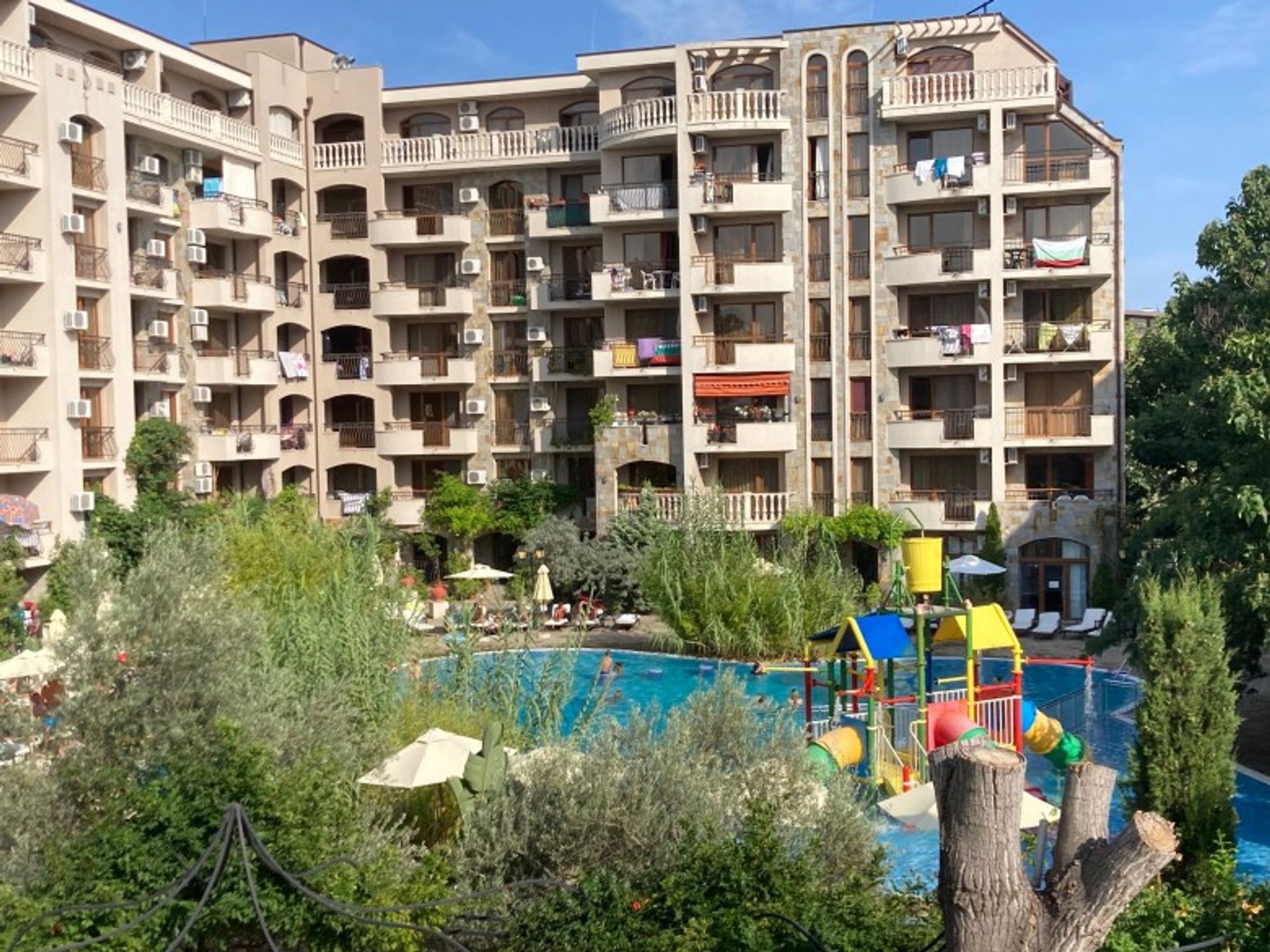 सम्मिलित में , Burgas 10849822