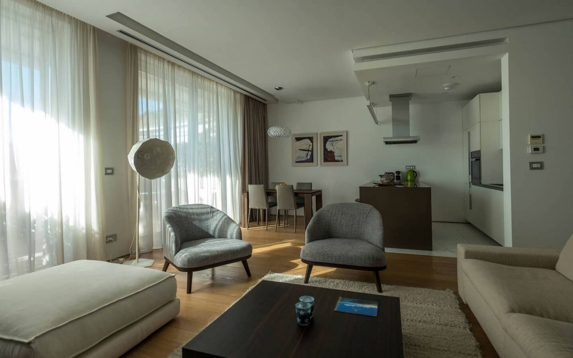 Condominium in Boreti, Budva 10849919