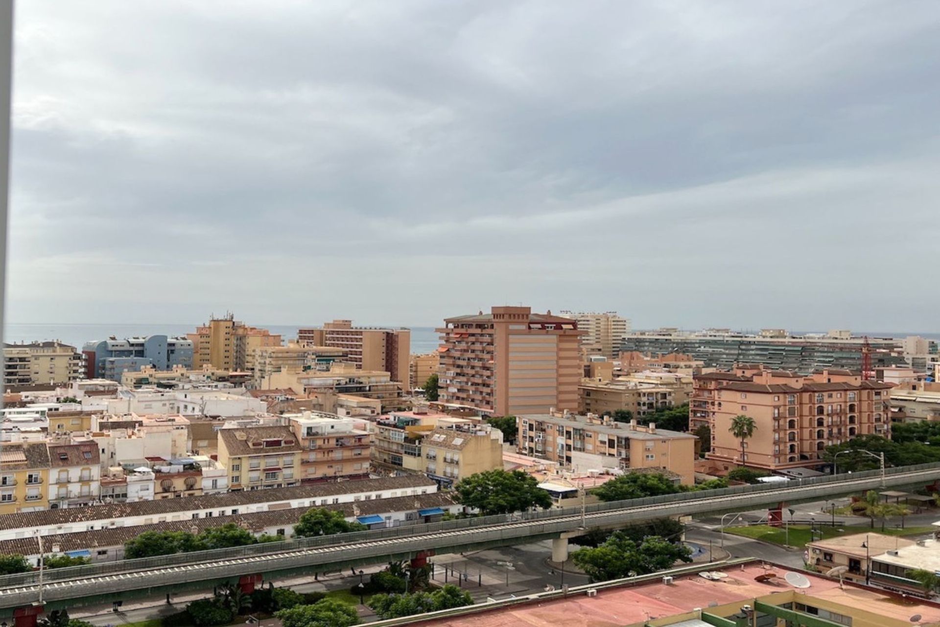 Condominio nel Fuengirola, Andalucía 10850686