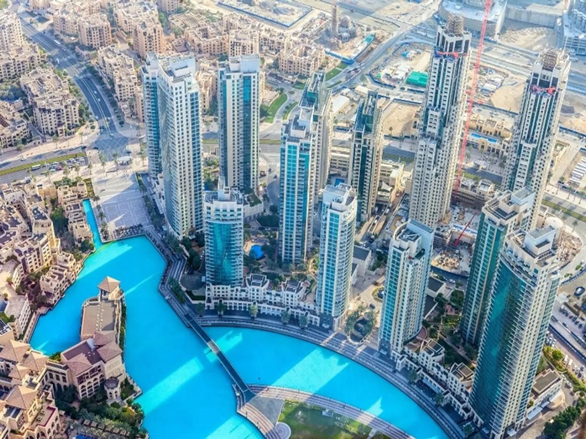 Wylądować w Dubai, Dubai 10850697