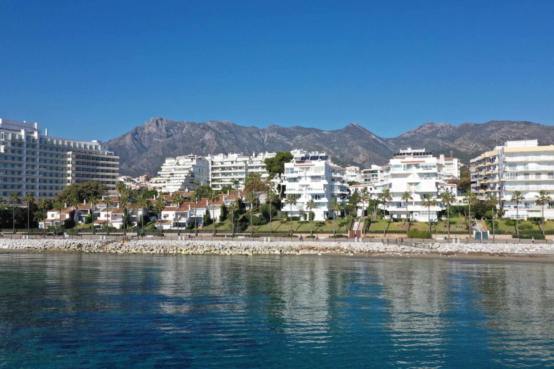 Casa nel Marbella, Andalusia 10850817