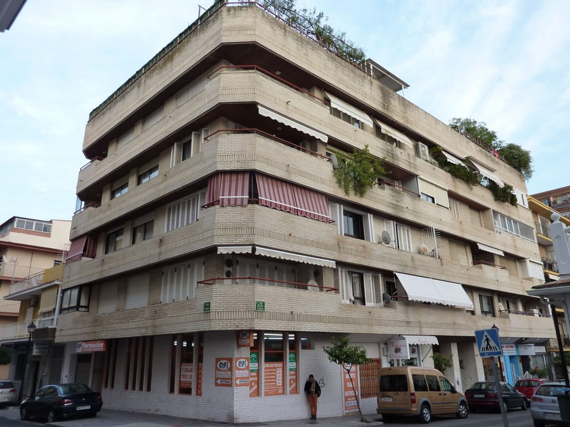 Condominium in Fuengirola, Andalucía 10851098