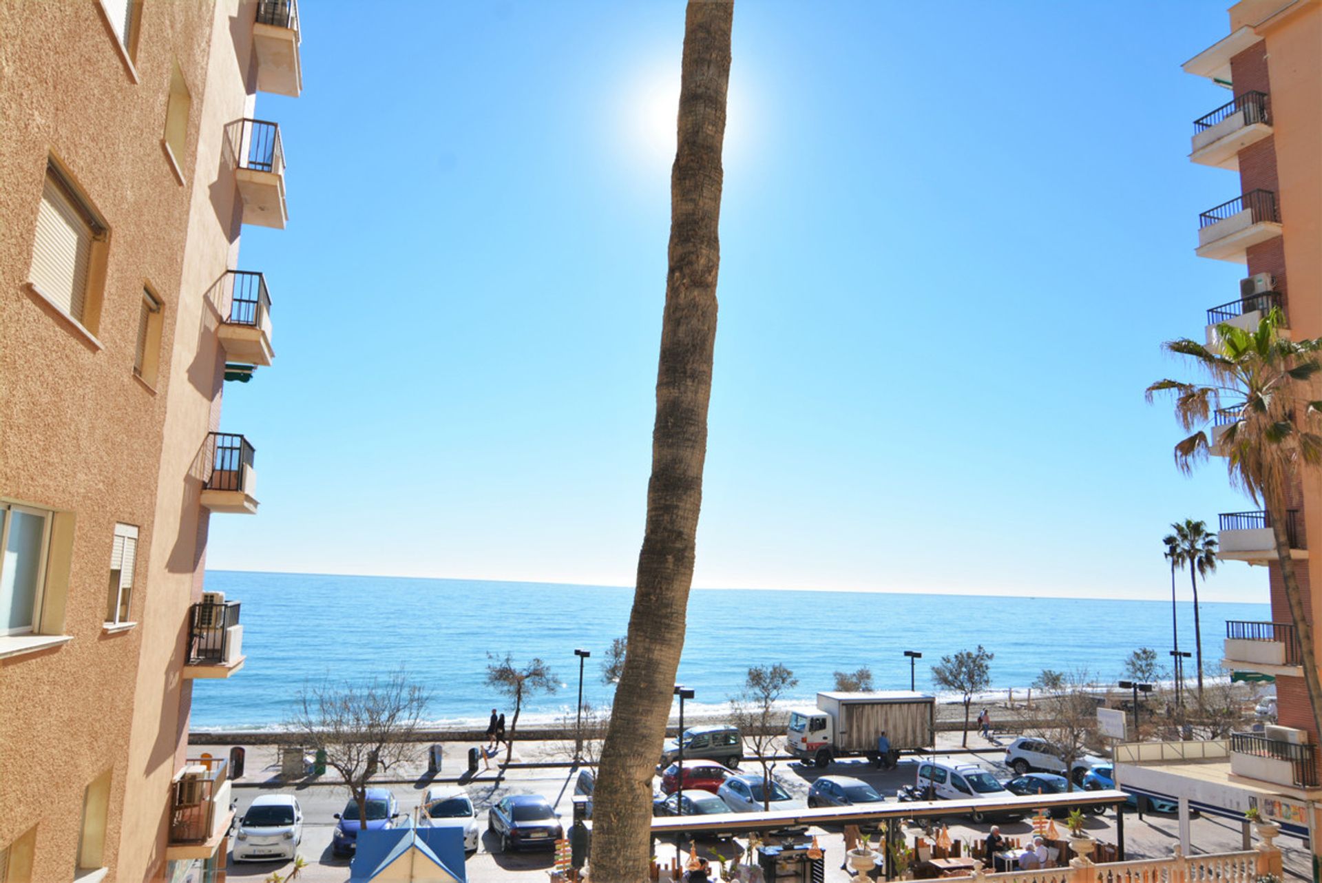 Condominium in Fuengirola, Andalucía 10851256