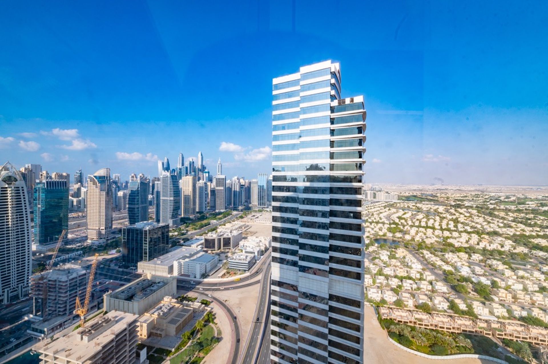 Muu sisään Dubai, Dubai 10851273