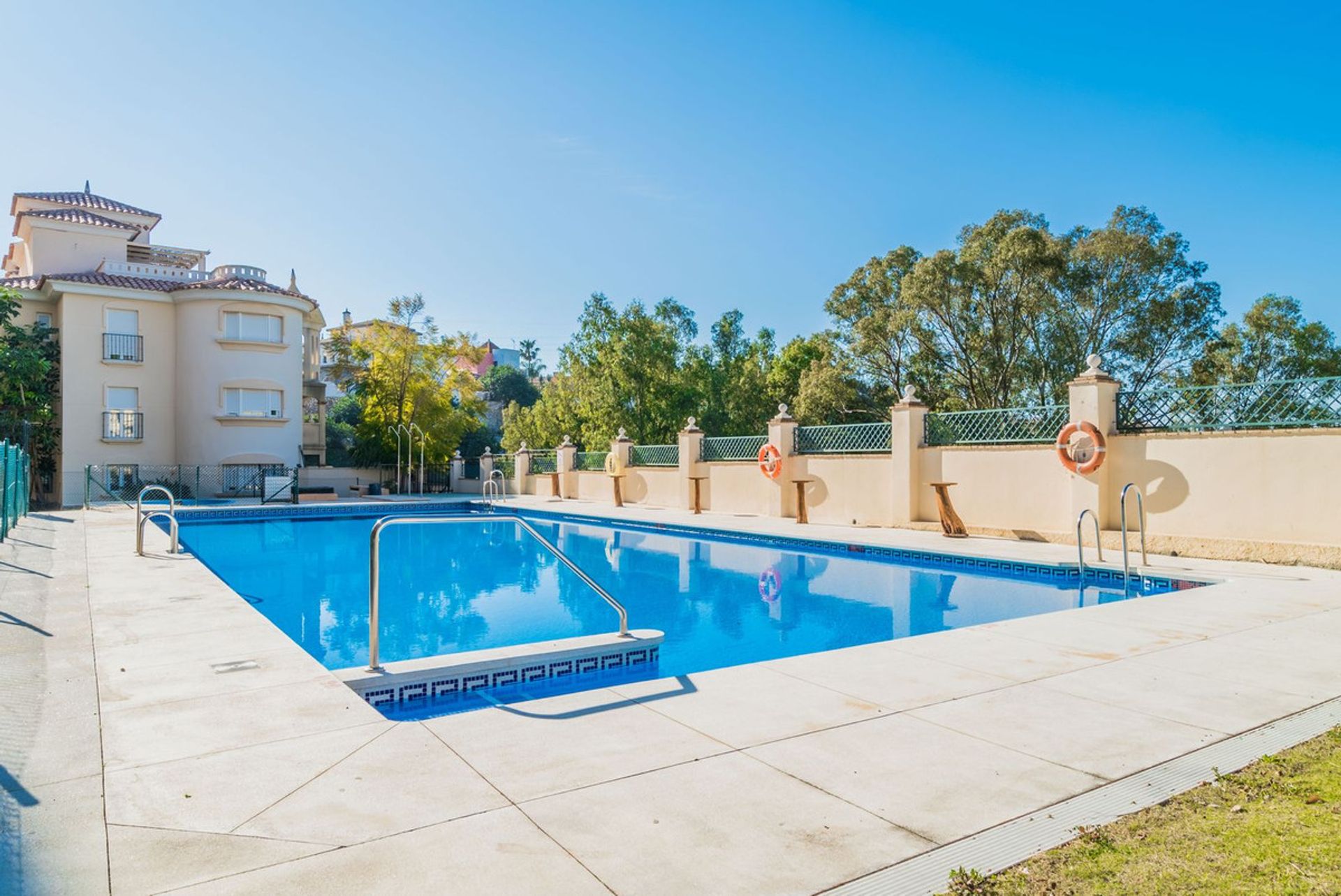 Condominio nel Santa Fe de los Boliches, Andalusia 10851608