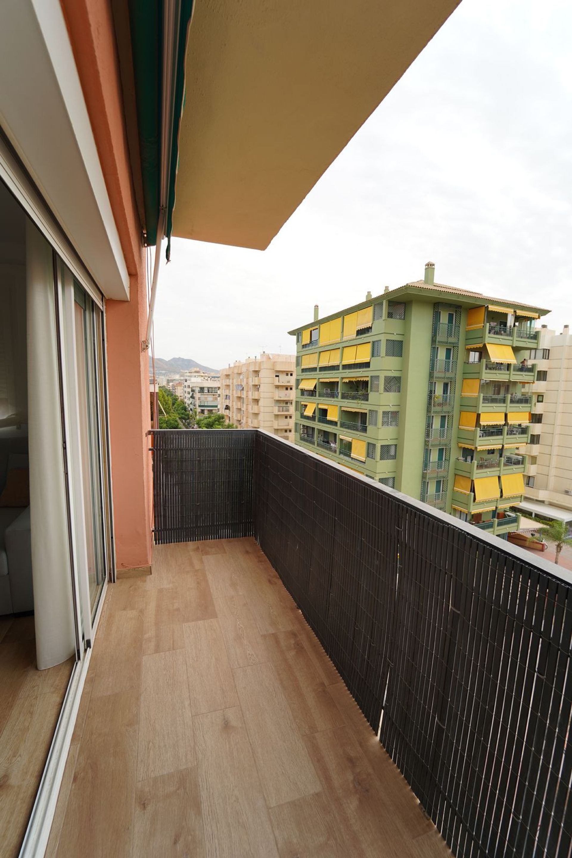 Condominio en Fuengirola, Andalucía 10852157