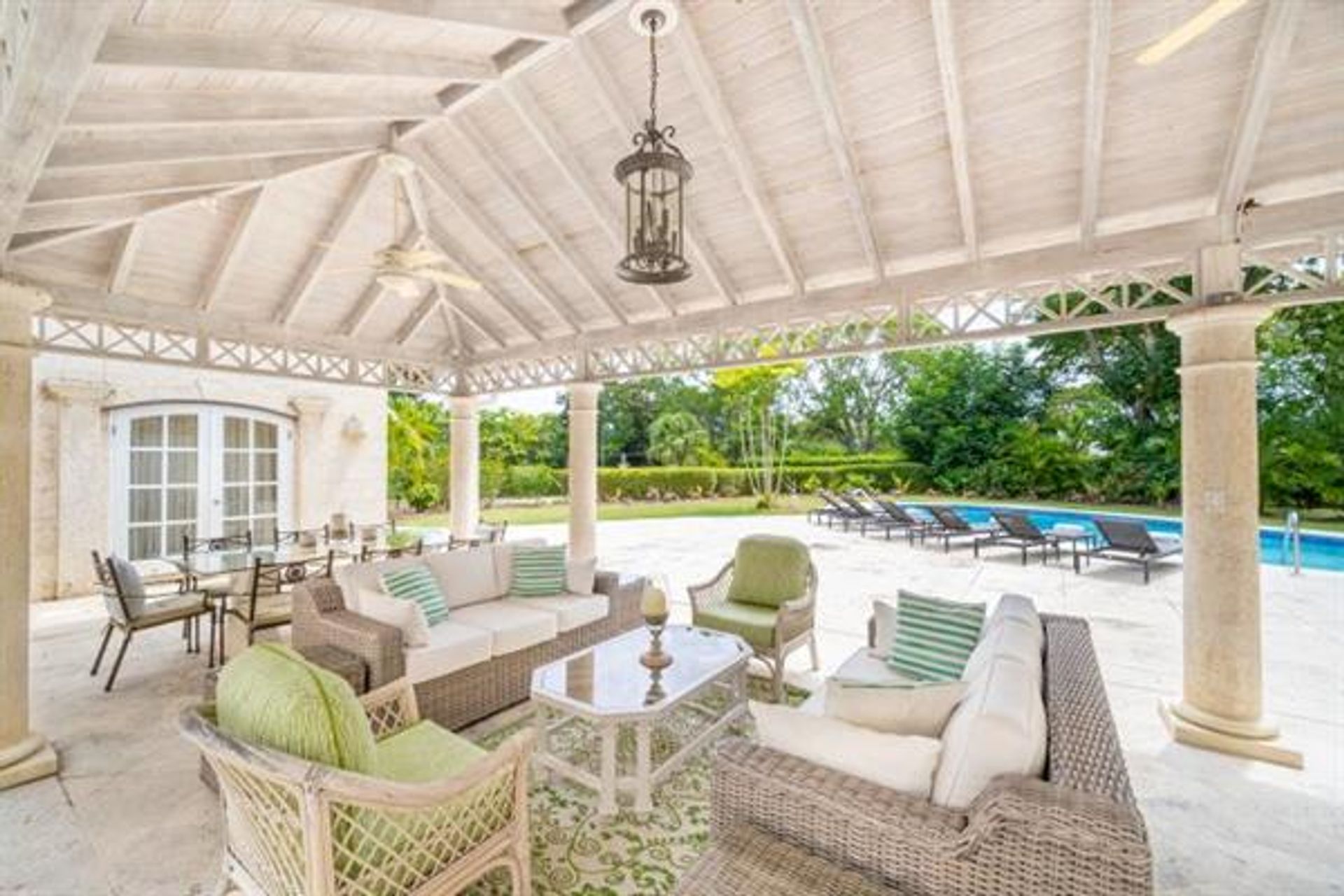 casa en Sandy Lane, Saint James 10852282