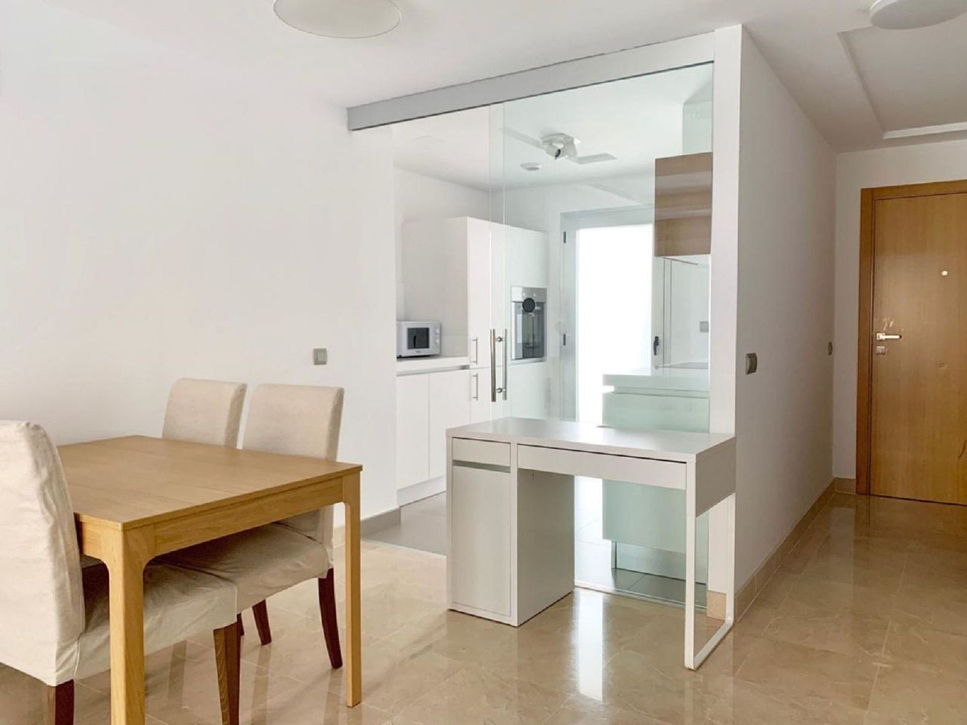 Condominio en San Pedro de Alcántara, Andalucía 10852336