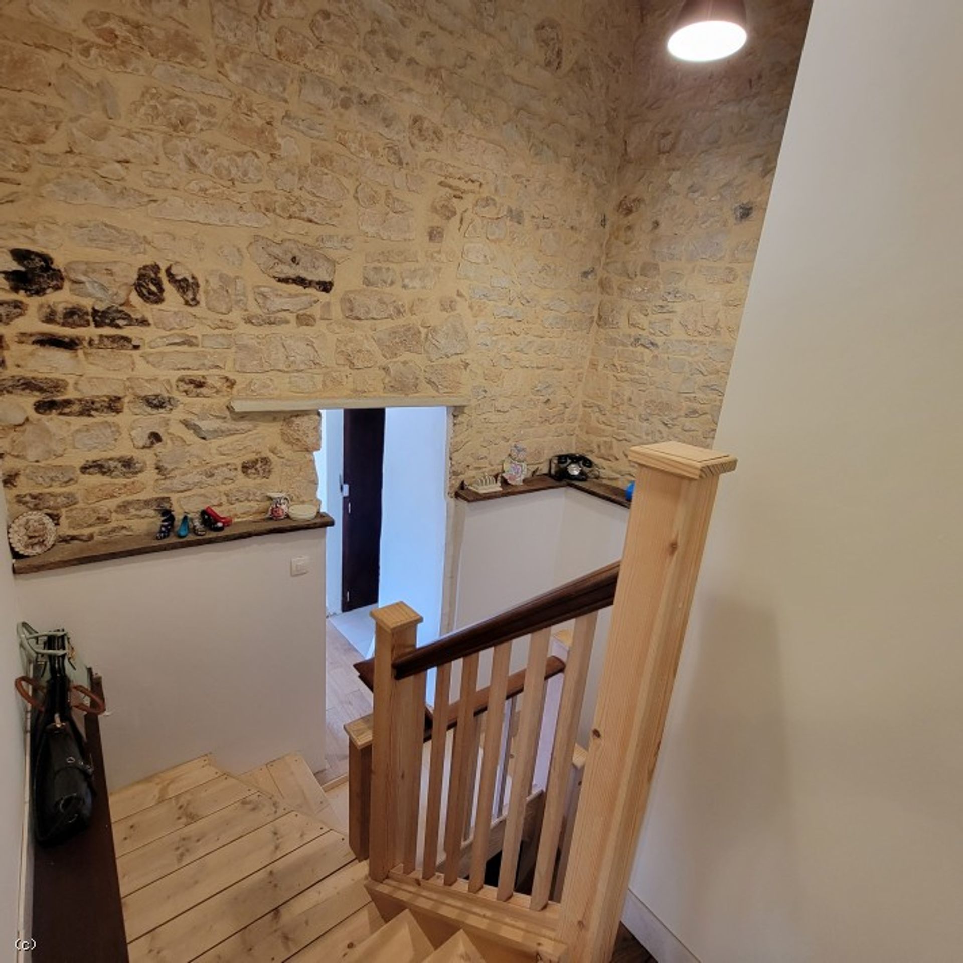 Hus i Nanteuil-en-Vallée, Nouvelle-Aquitaine 10852471