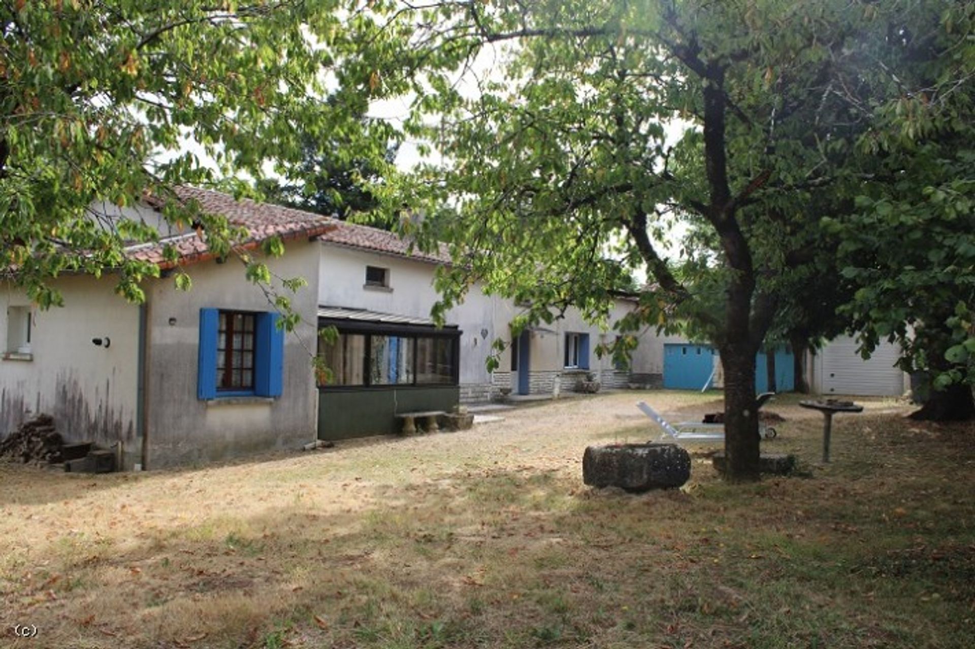 Casa nel Villefagnan, Nouvelle-Aquitaine 10852541