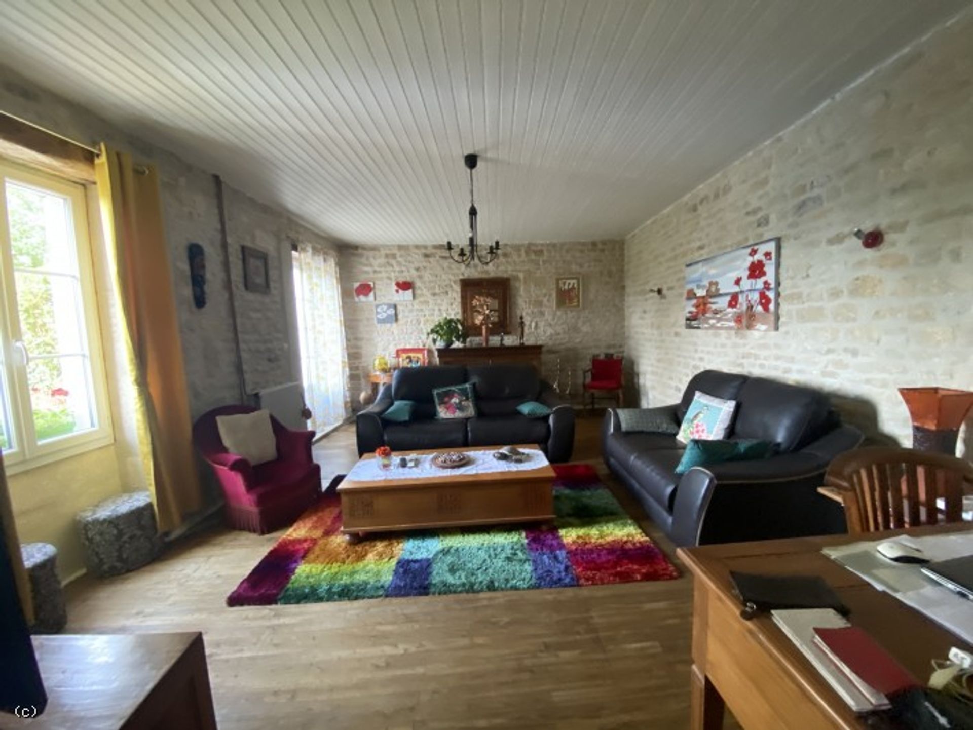 Huis in Ruffec, Nouvelle-Aquitaine 10852552