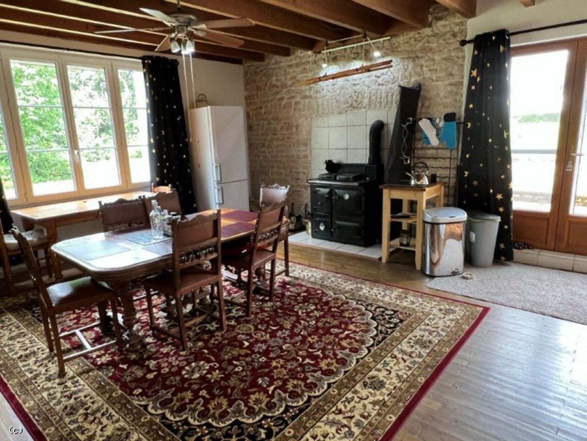 casa no Villefagnan, Nouvelle-Aquitaine 10852571