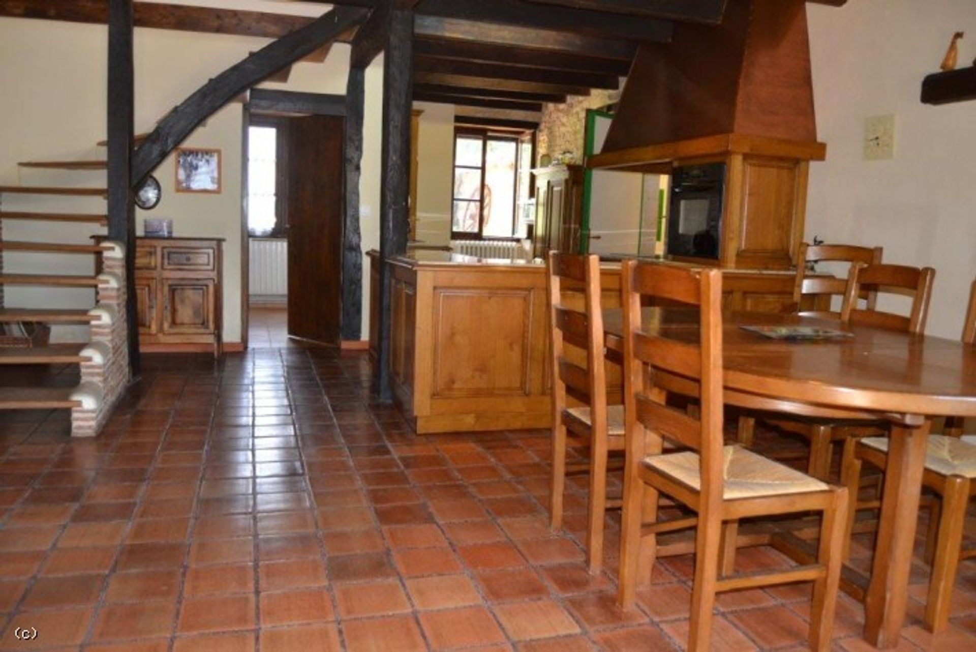 Huis in Champagne-Mouton, Nouvelle-Aquitaine 10852585