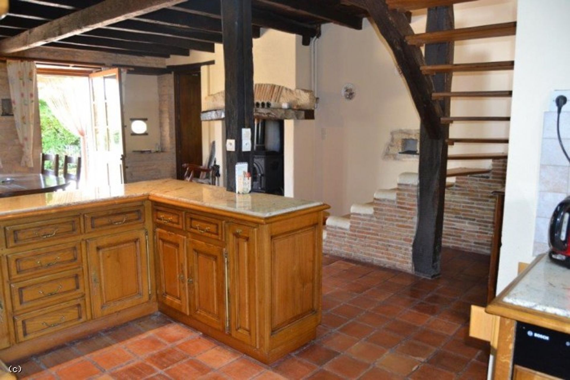 Huis in Champagne-Mouton, Nouvelle-Aquitaine 10852585