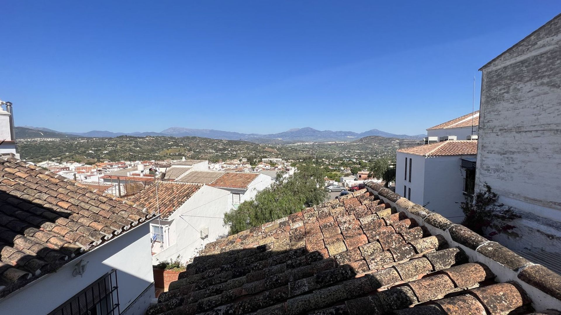 casa no Alhaurín el Grande, Andaluzia 10852677