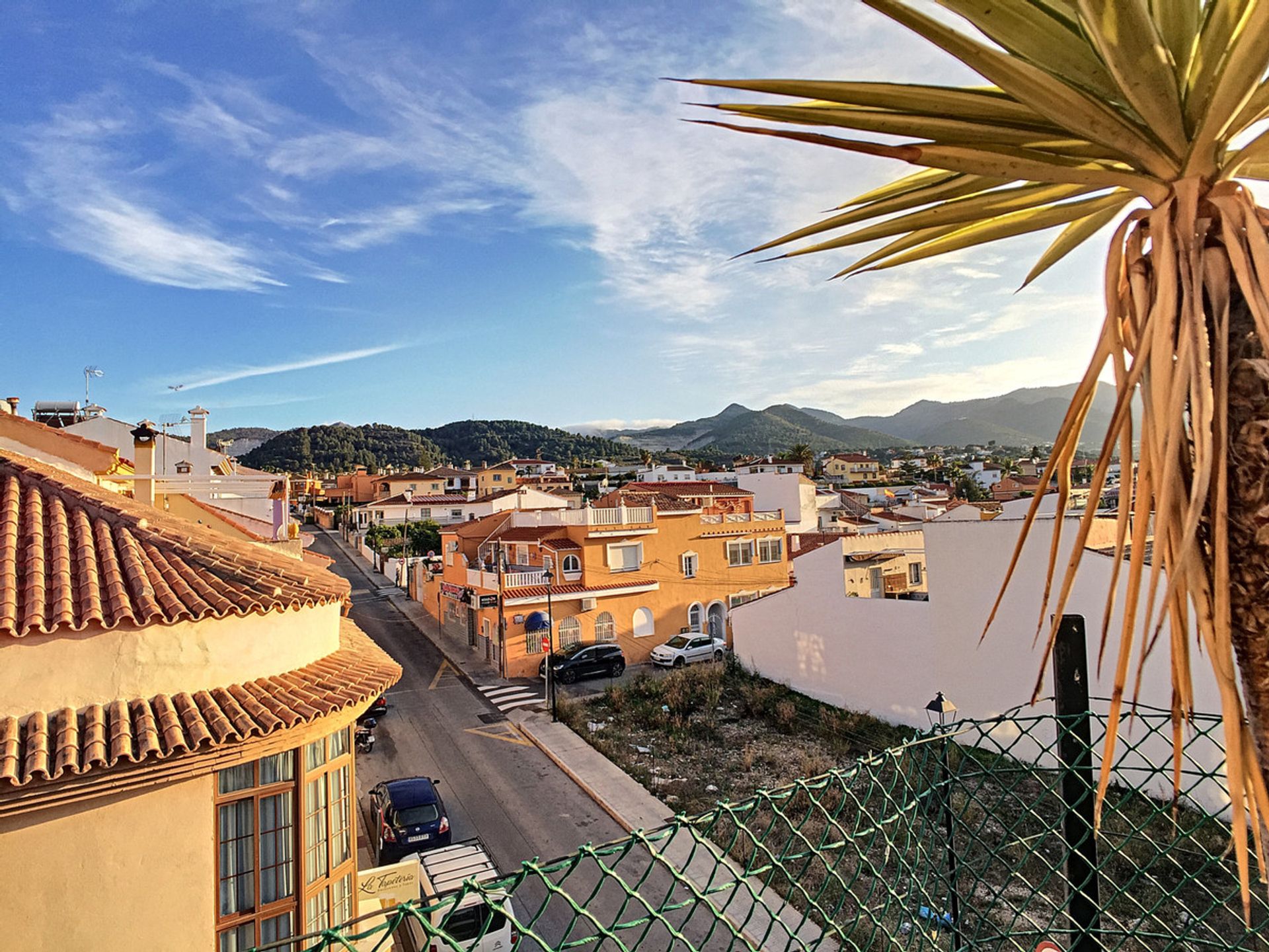 Квартира в Alhaurín de la Torre, Andalucía 10852739