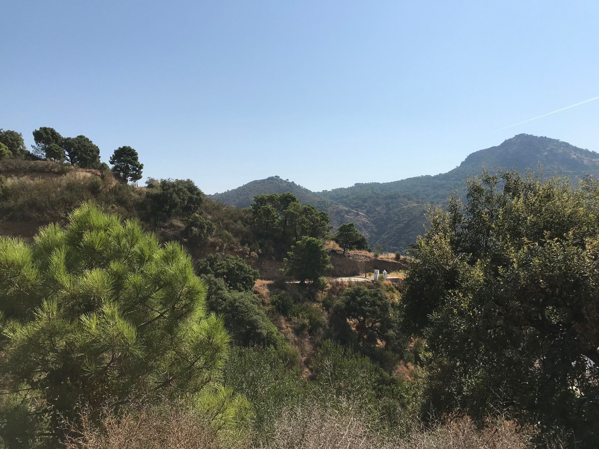 Land i Benahavis, Andalusia 10852950