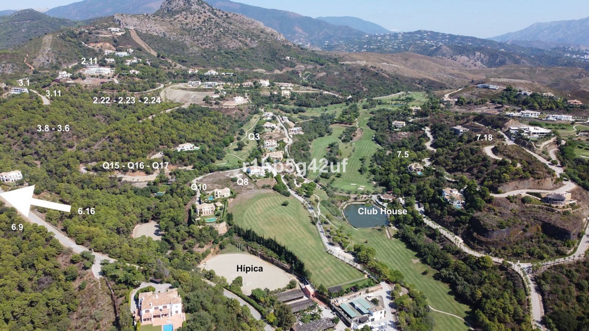 Land i Benahavis, Andalusia 10852996