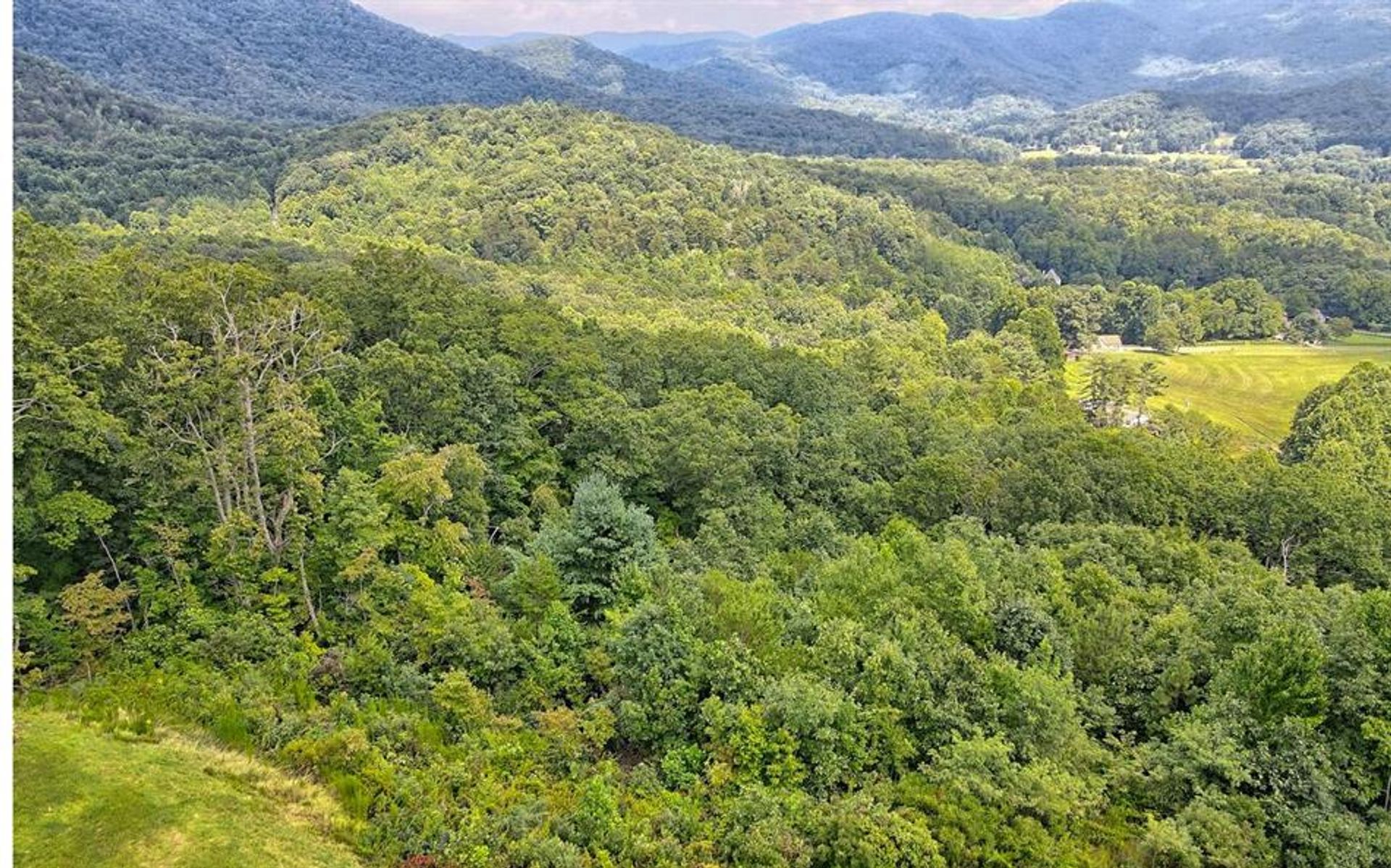 土地 在 Hiawassee, Georgia 10853066