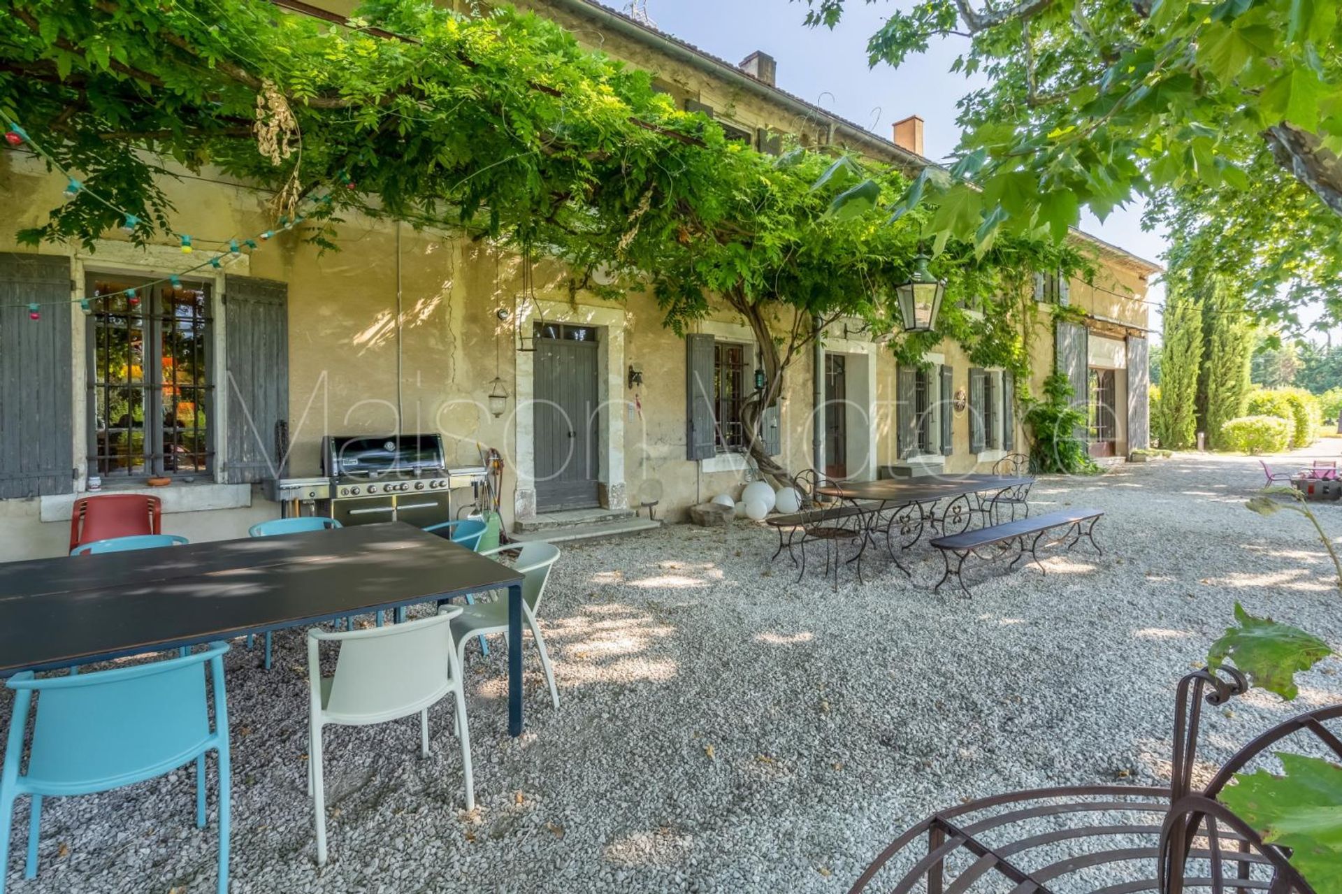 rumah dalam L'Isle-sur-la-Sorgue, Provence-Alpes-Côte d'Azur 10853083