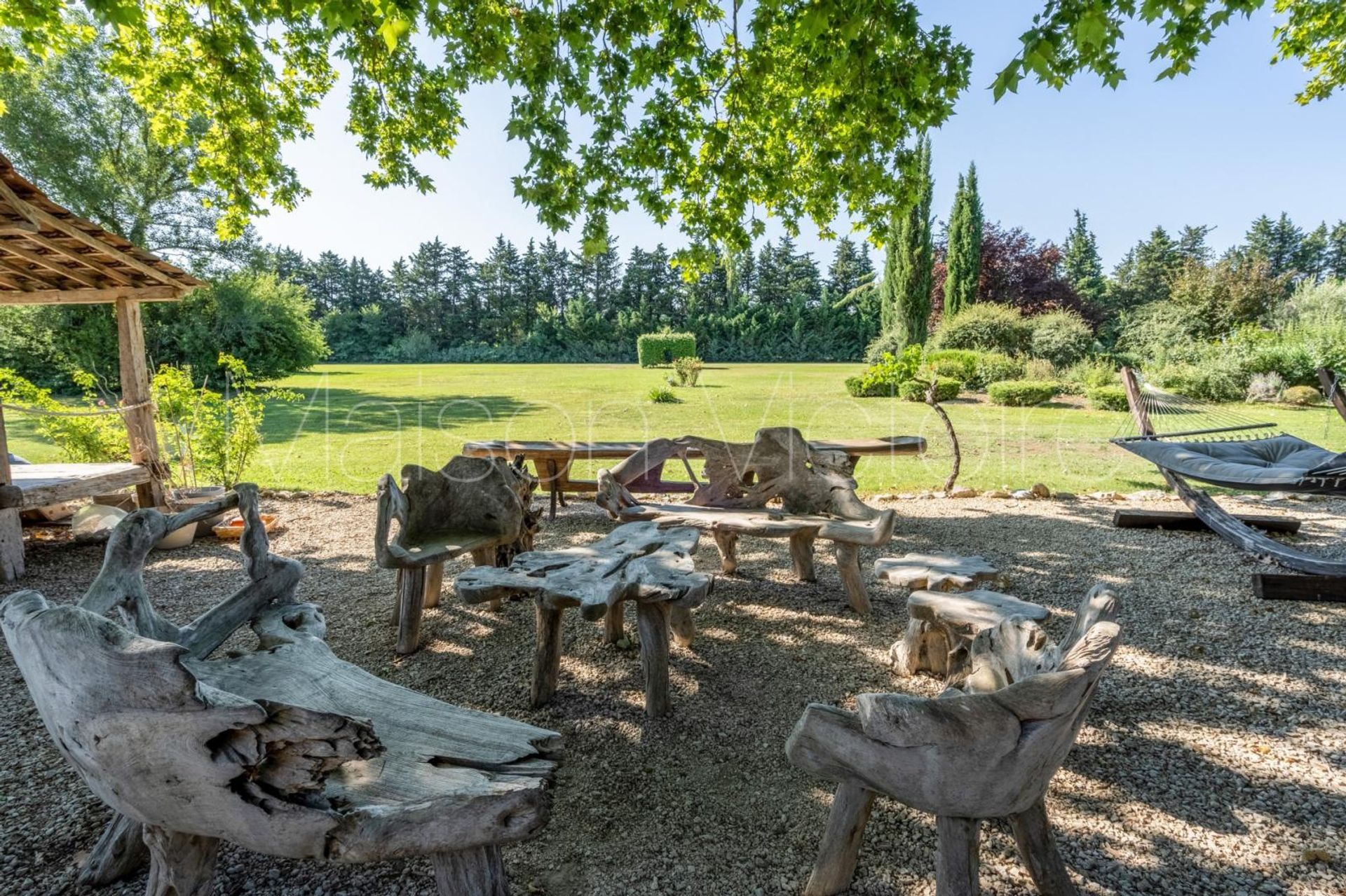 rumah dalam L'Isle-sur-la-Sorgue, Provence-Alpes-Côte d'Azur 10853083