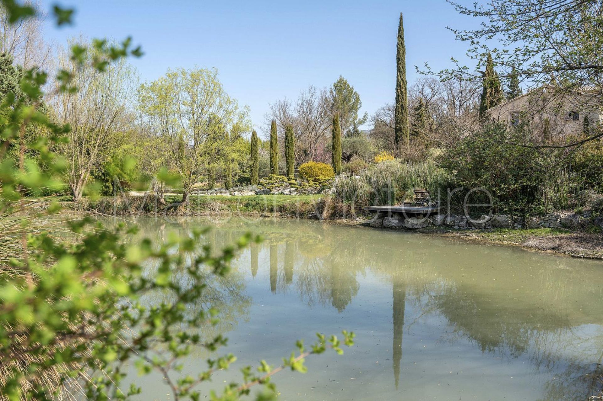 casa no L'Isle-sur-la-Sorgue, Provence-Alpes-Côte d'Azur 10853109