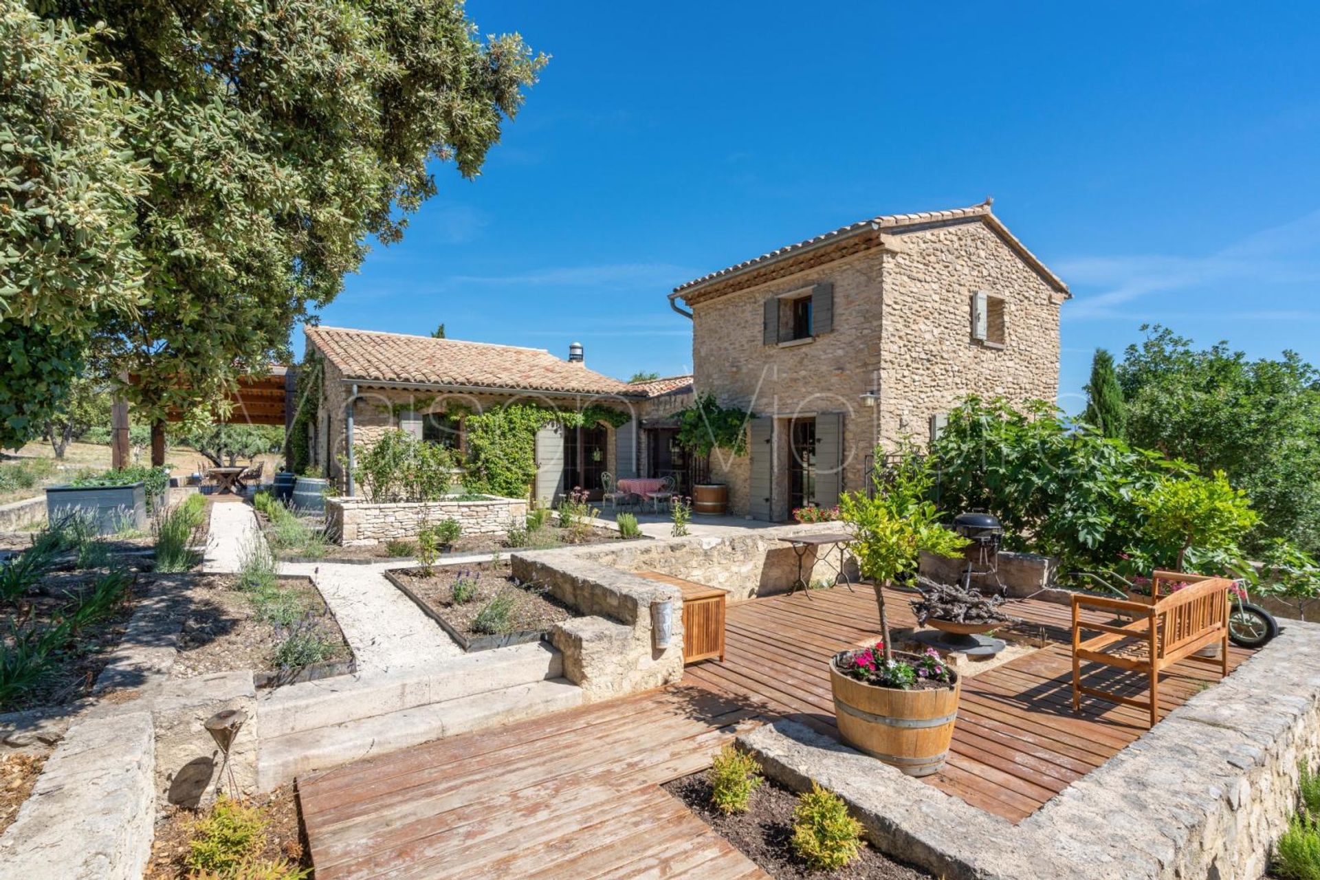 Haus im Le Beaucet, Provence-Alpes-Côte d'Azur 10853125