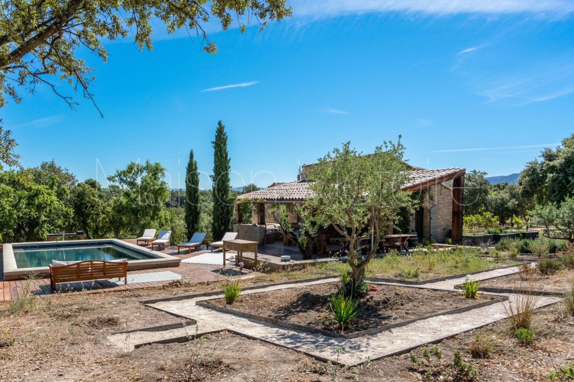 Haus im Le Beaucet, Provence-Alpes-Côte d'Azur 10853125