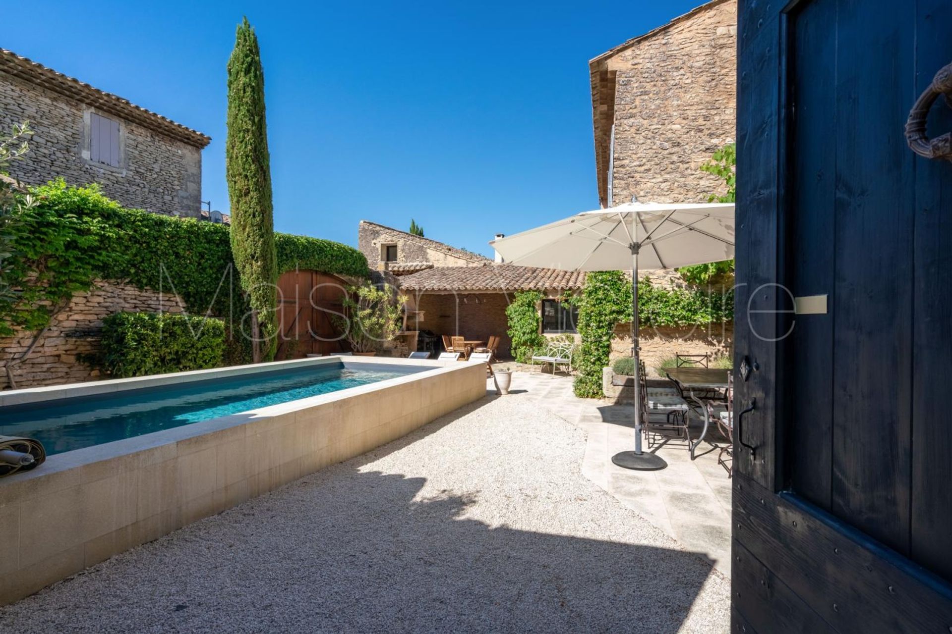 Hus i Cabrières-d'Avignon, Provence-Alpes-Côte d'Azur 10853143