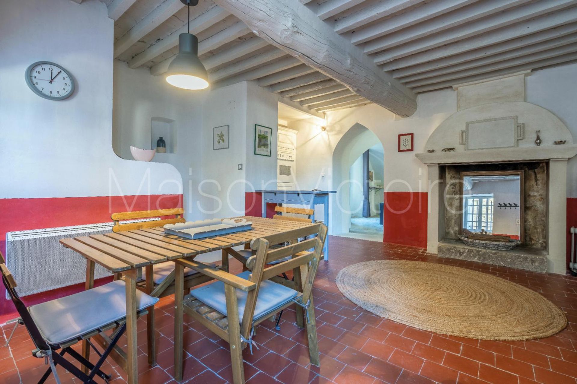 Hus i Cabrières-d'Avignon, Provence-Alpes-Côte d'Azur 10853168