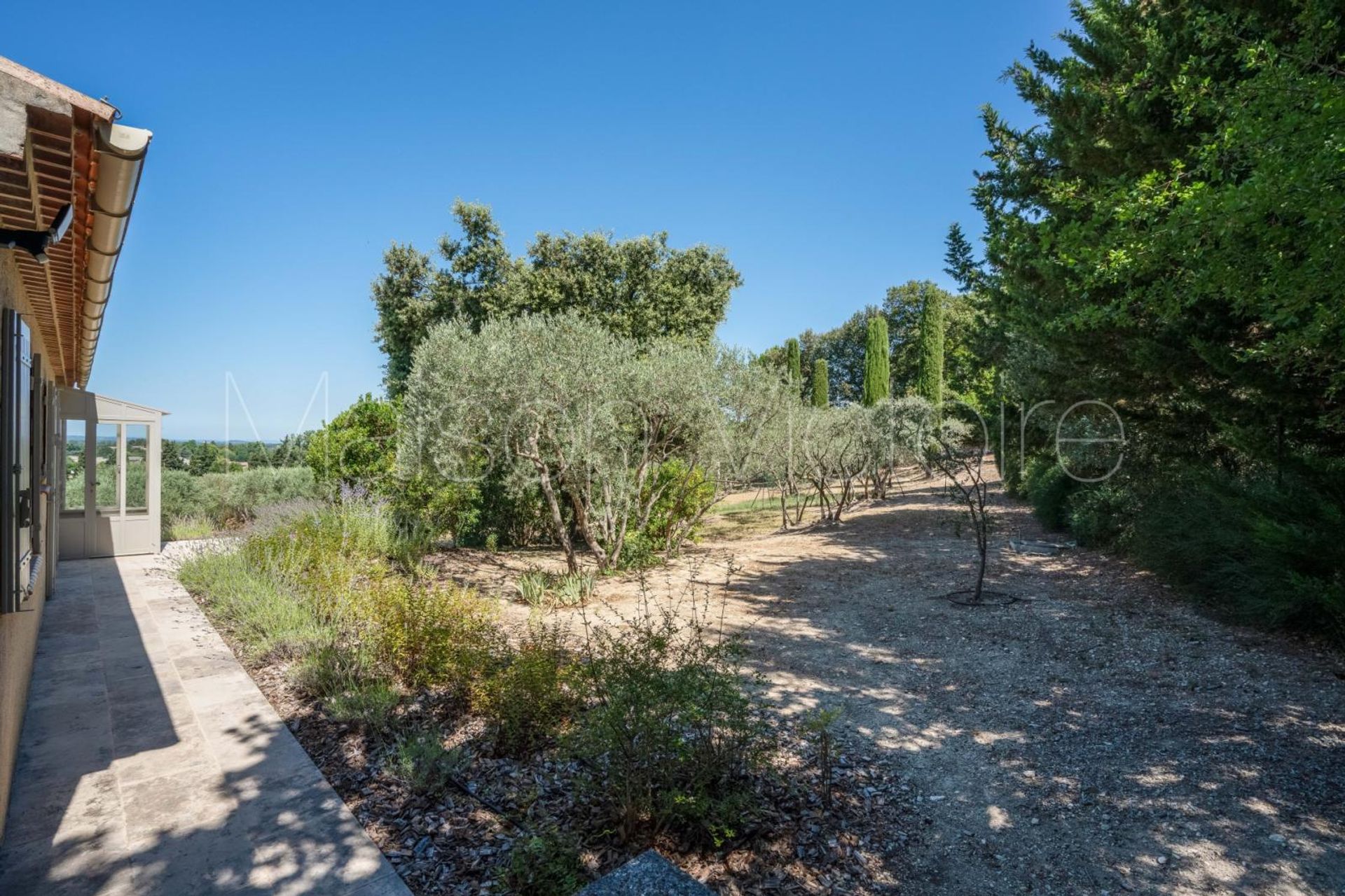 Casa nel L'Isle-sur-la-Sorgue, Provence-Alpes-Côte d'Azur 10853174