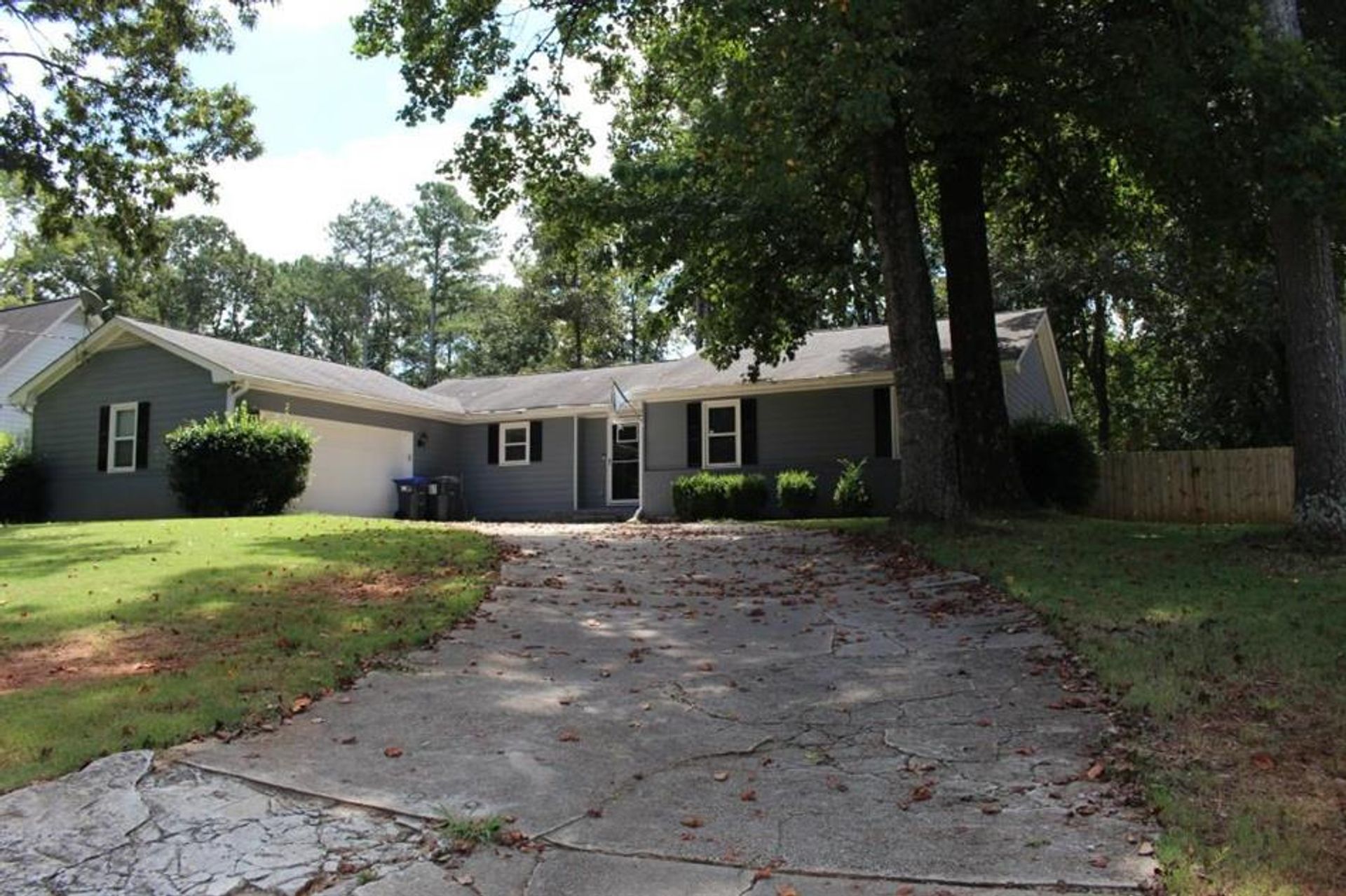 House in Lawrenceville, Georgia 10853237