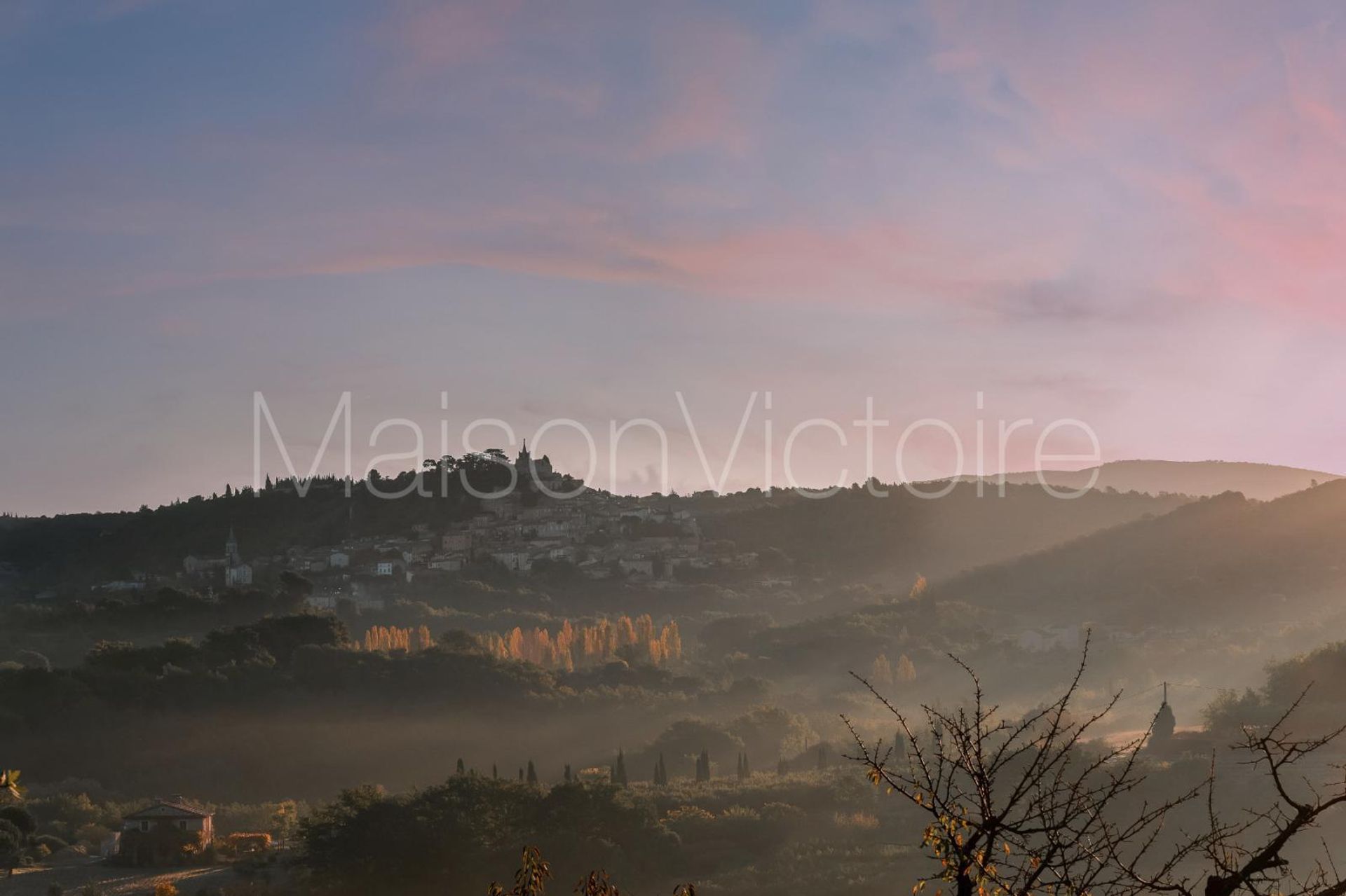 집 에 Bonnieux, Provence-Alpes-Côte d'Azur 10853350