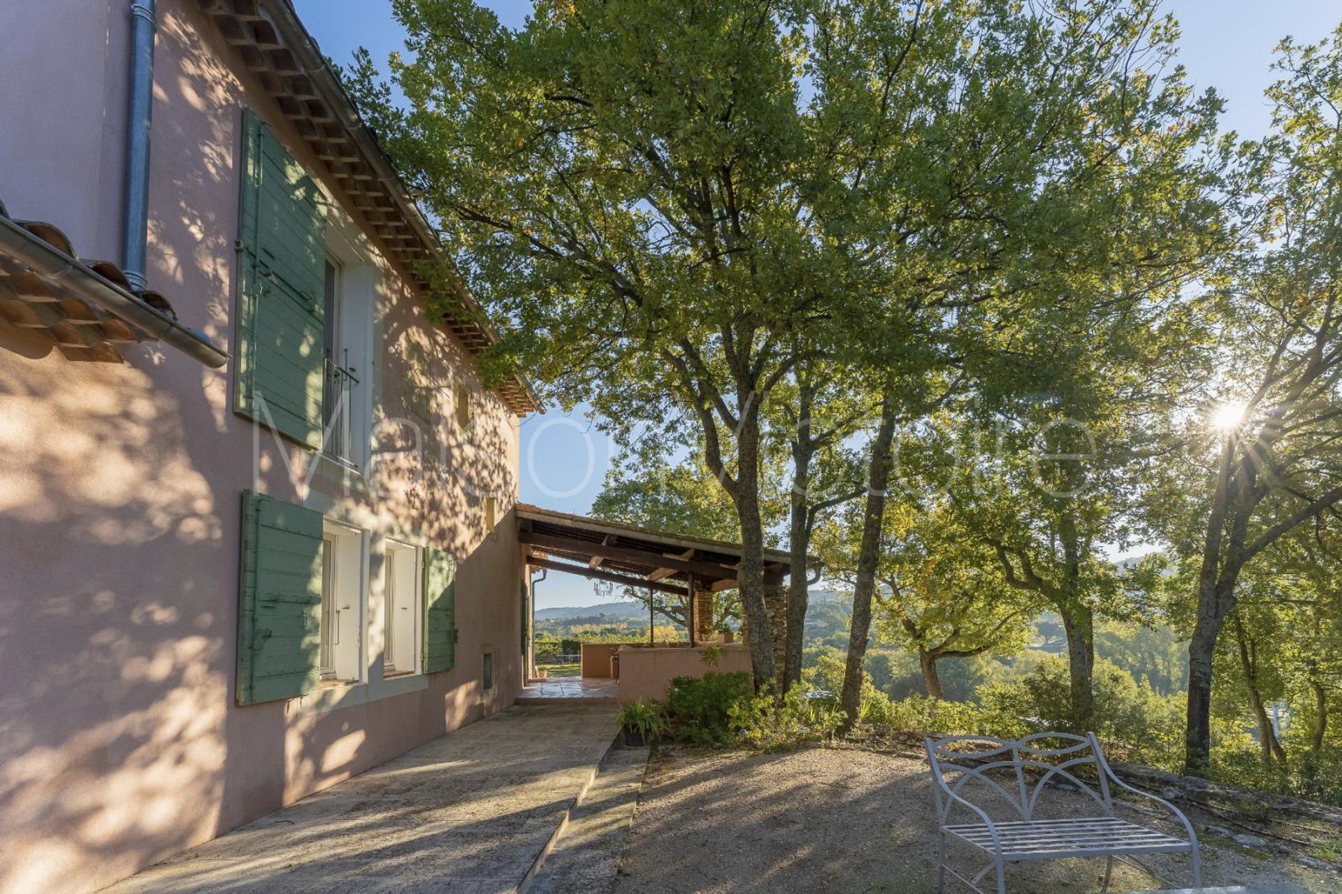 casa en Bonnieux, Provence-Alpes-Cote d'Azur 10853350