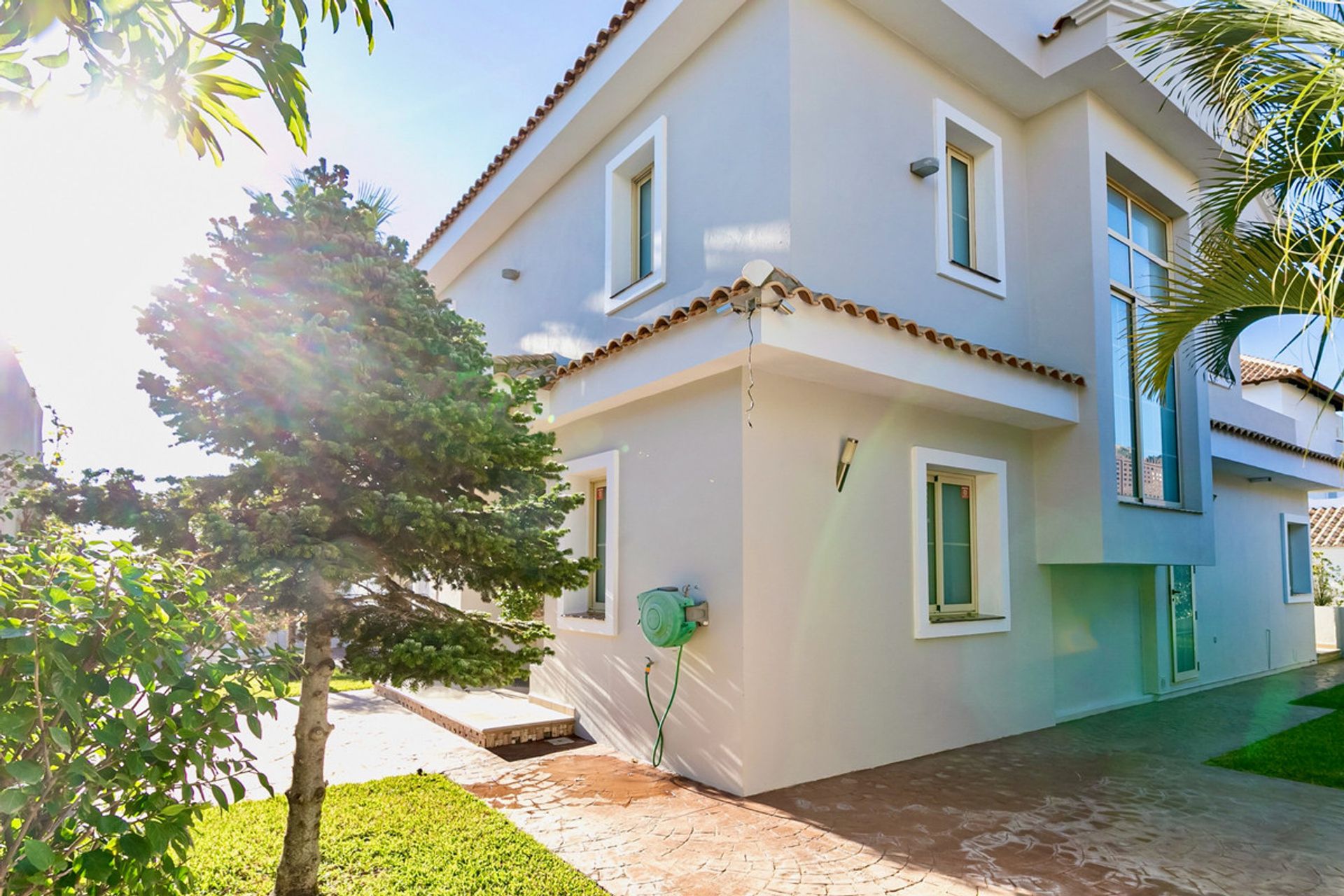 House in Benalmádena, Andalusia 10853376