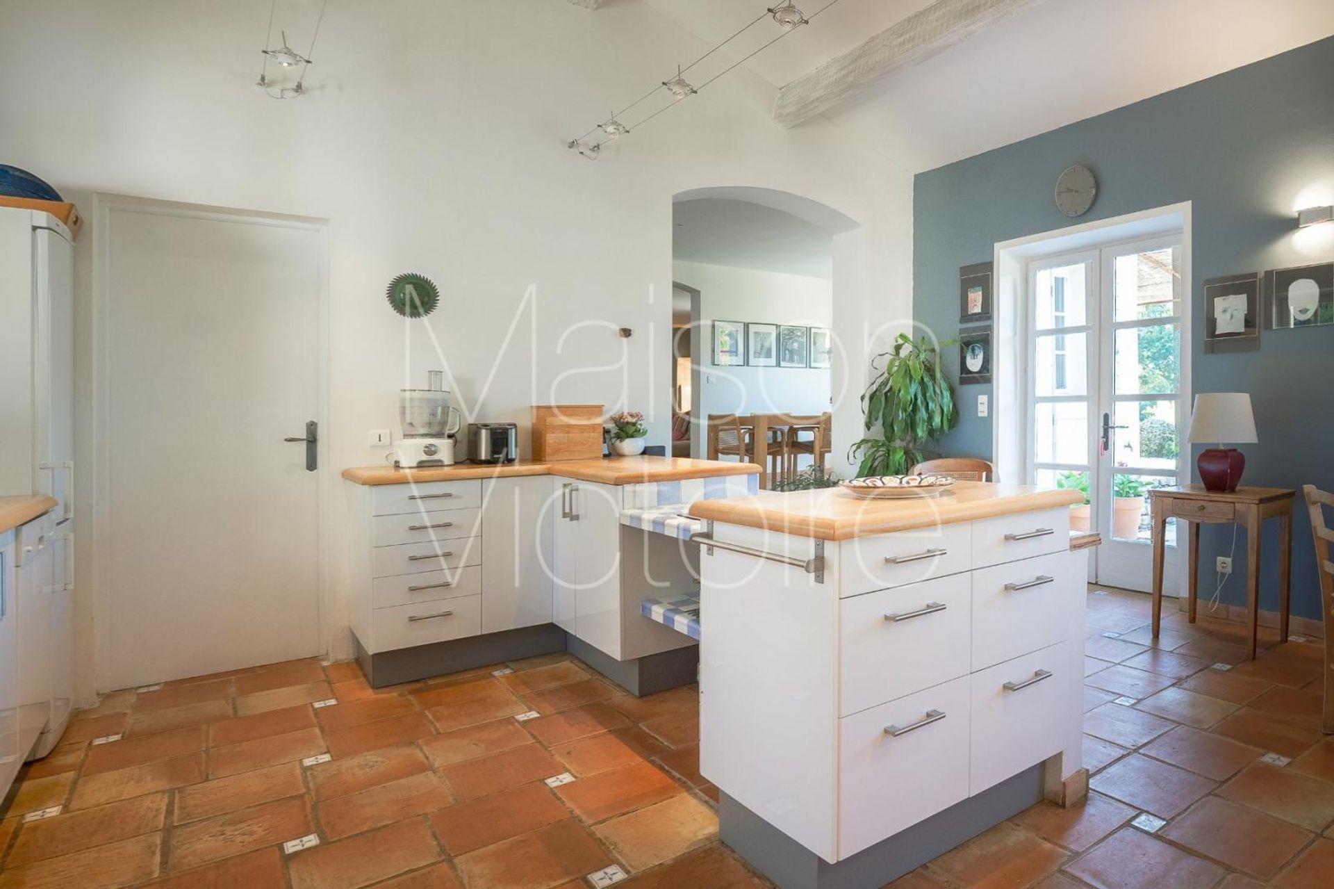 casa en Roussillon, Provence-Alpes-Côte d'Azur 10853405